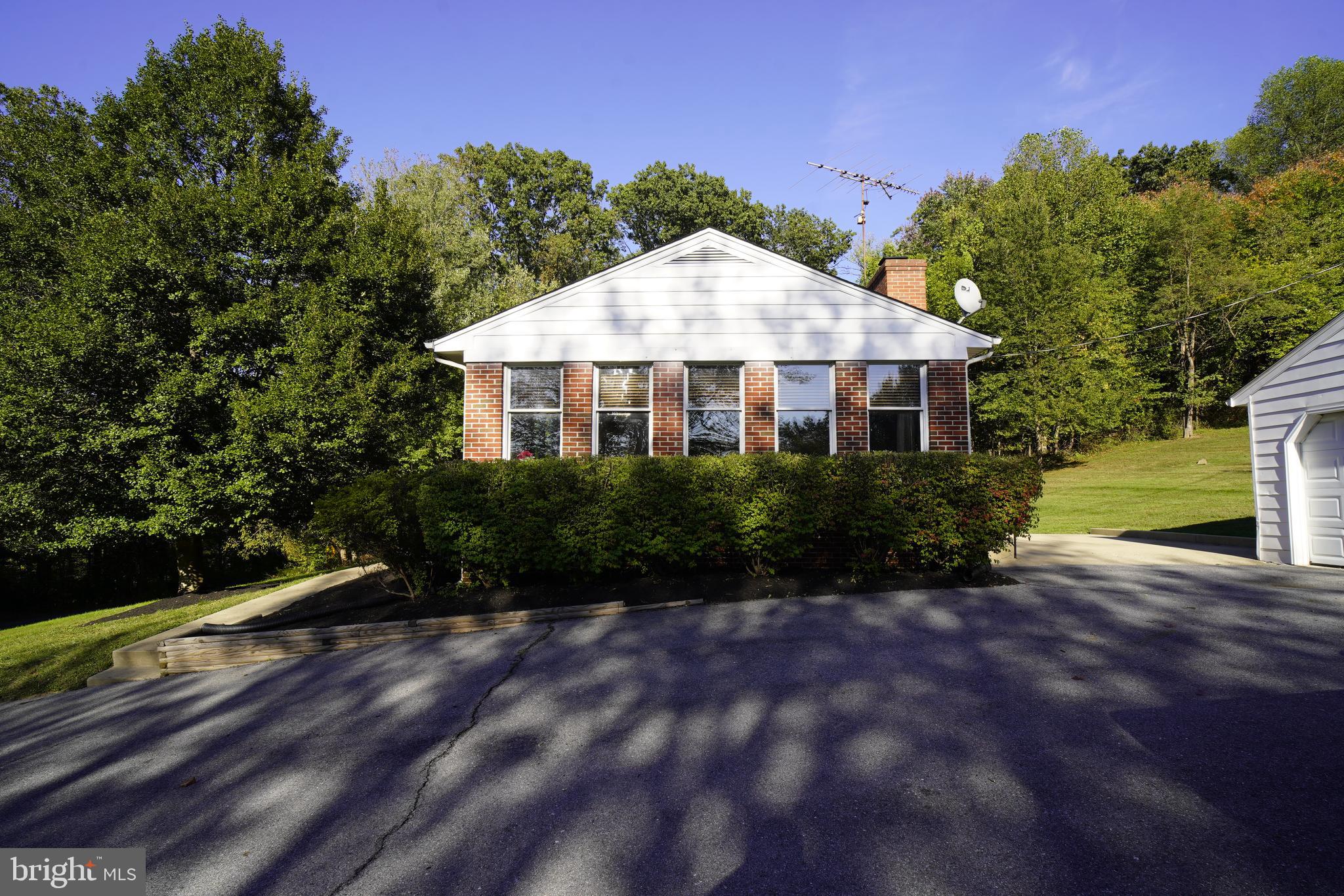 DAMASCUS OUTSIDE - Residential