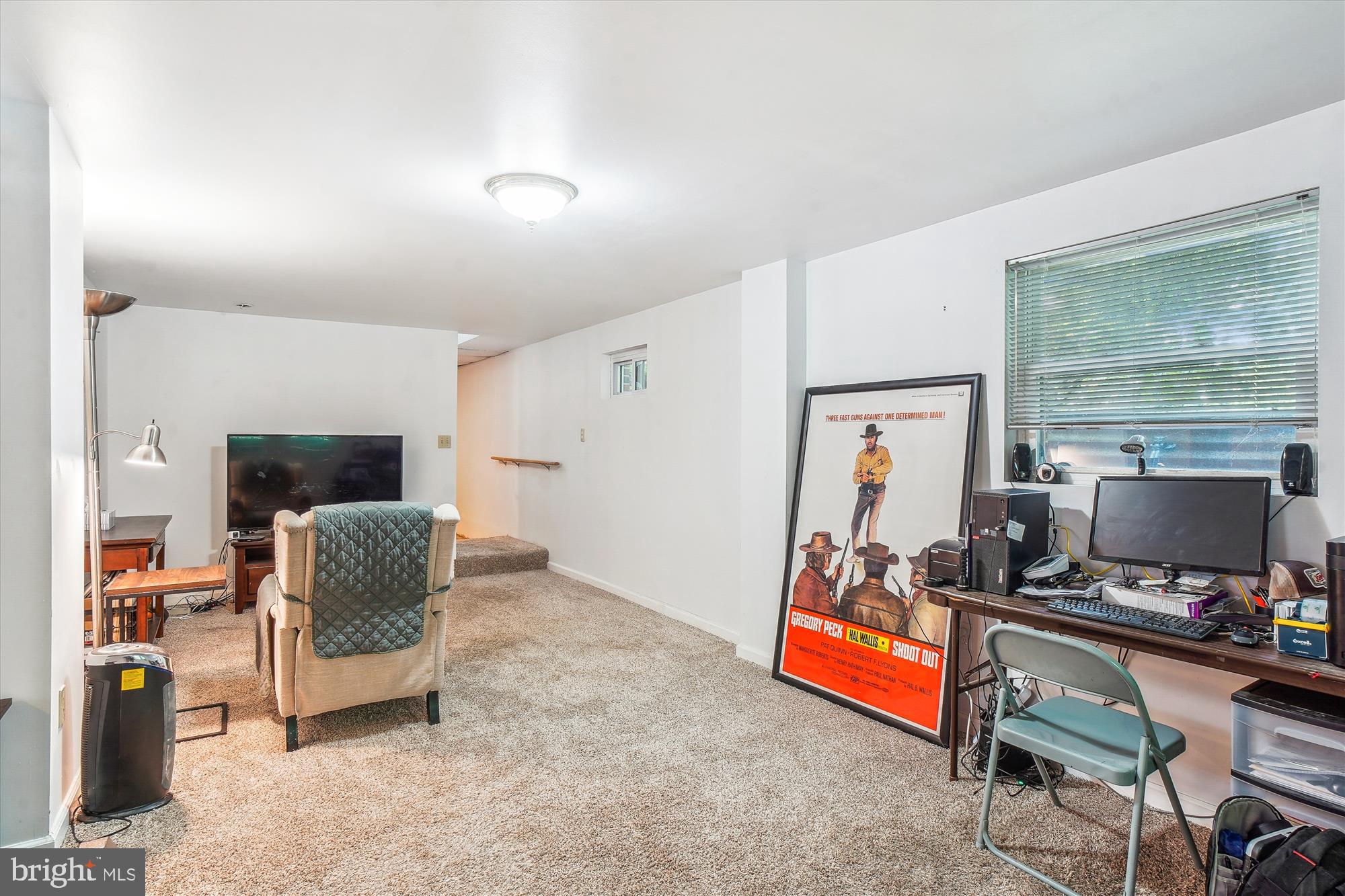 DAMASCUS OUTSIDE - Residential