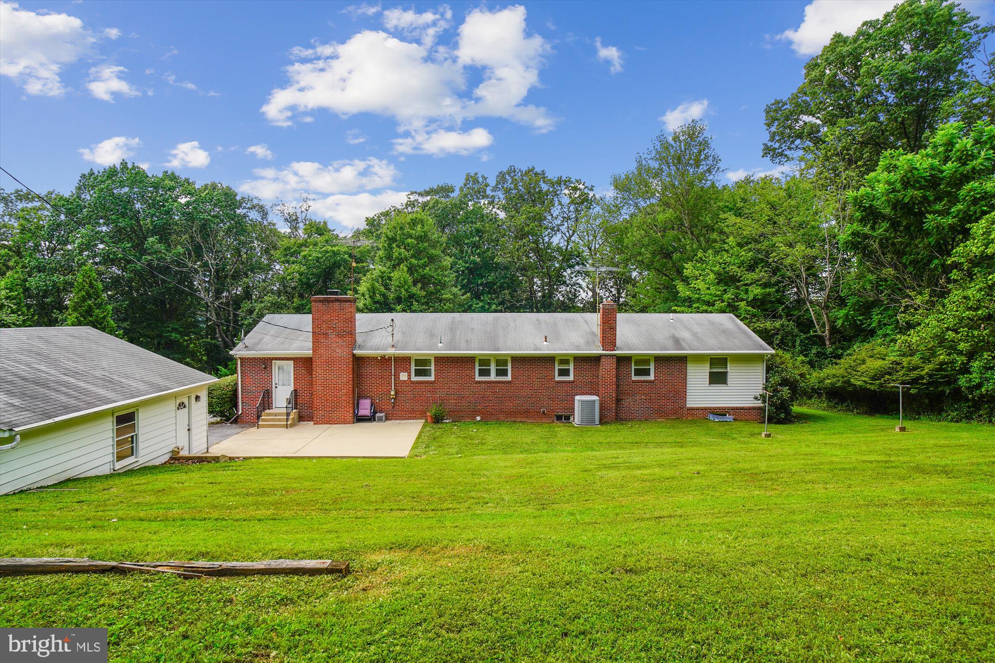 DAMASCUS OUTSIDE - Residential