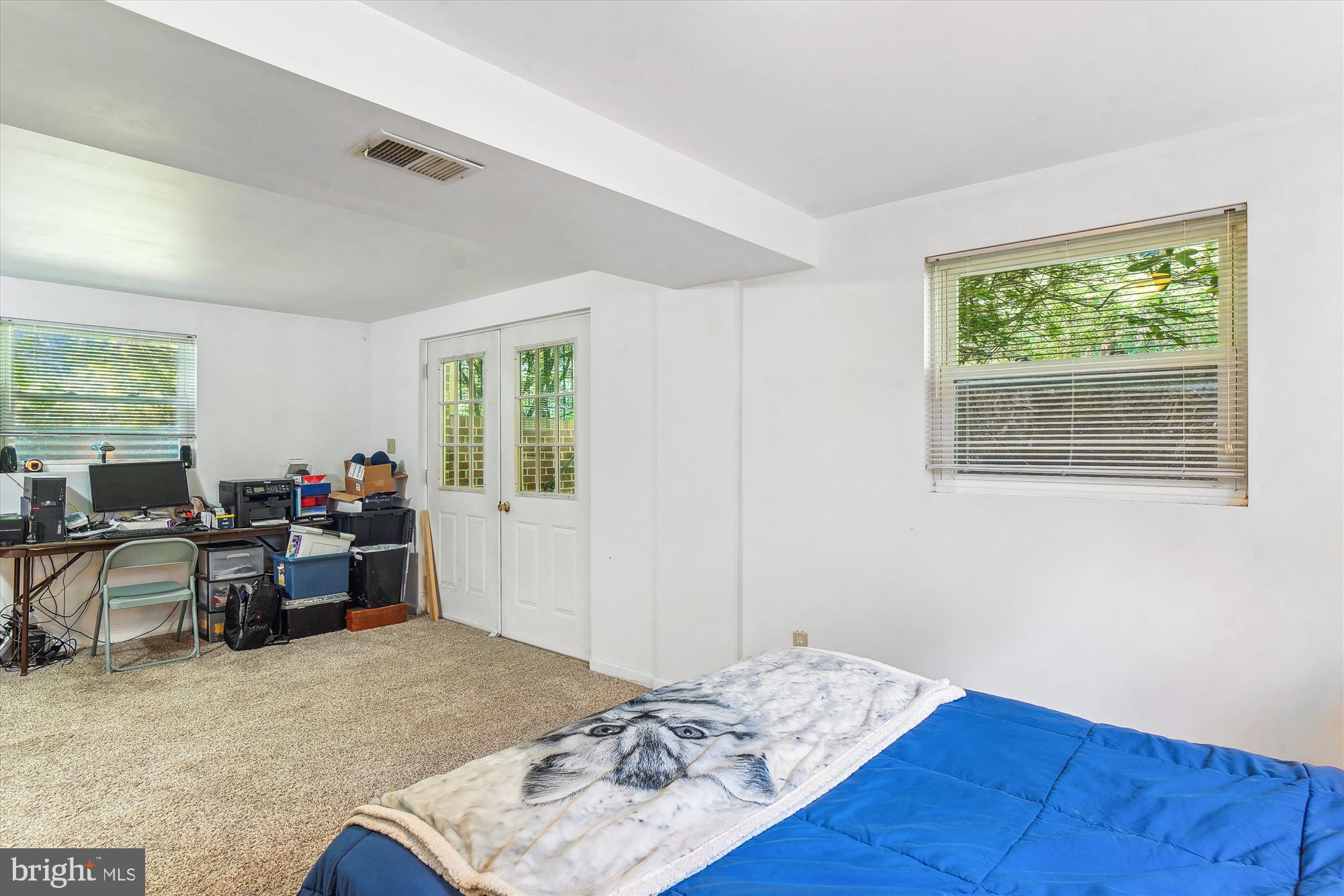 DAMASCUS OUTSIDE - Residential