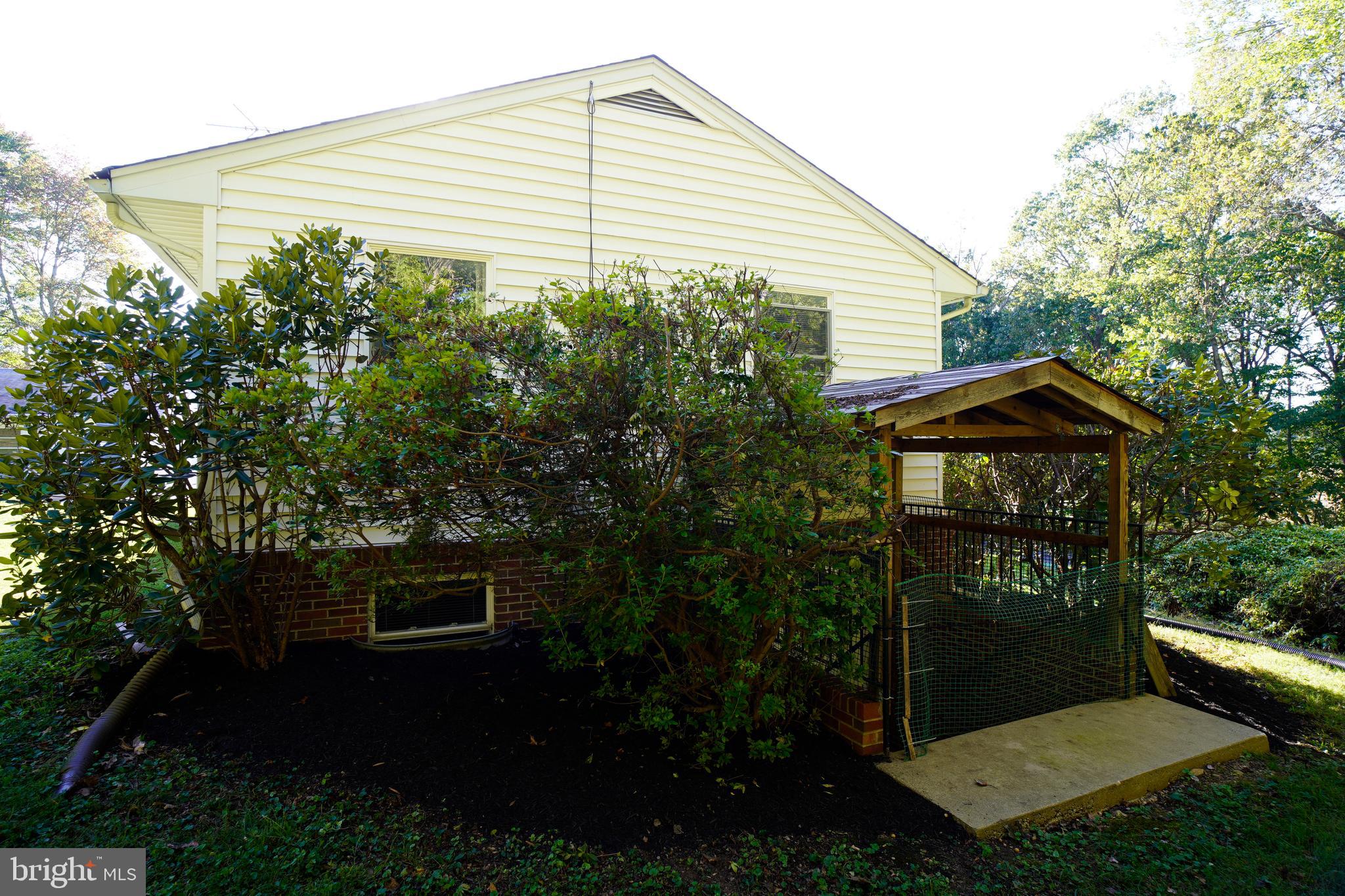 DAMASCUS OUTSIDE - Residential