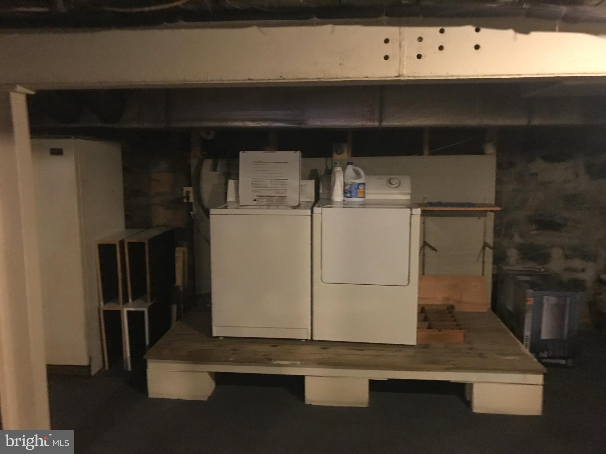 CHURCH MANOR - Commercial Sale