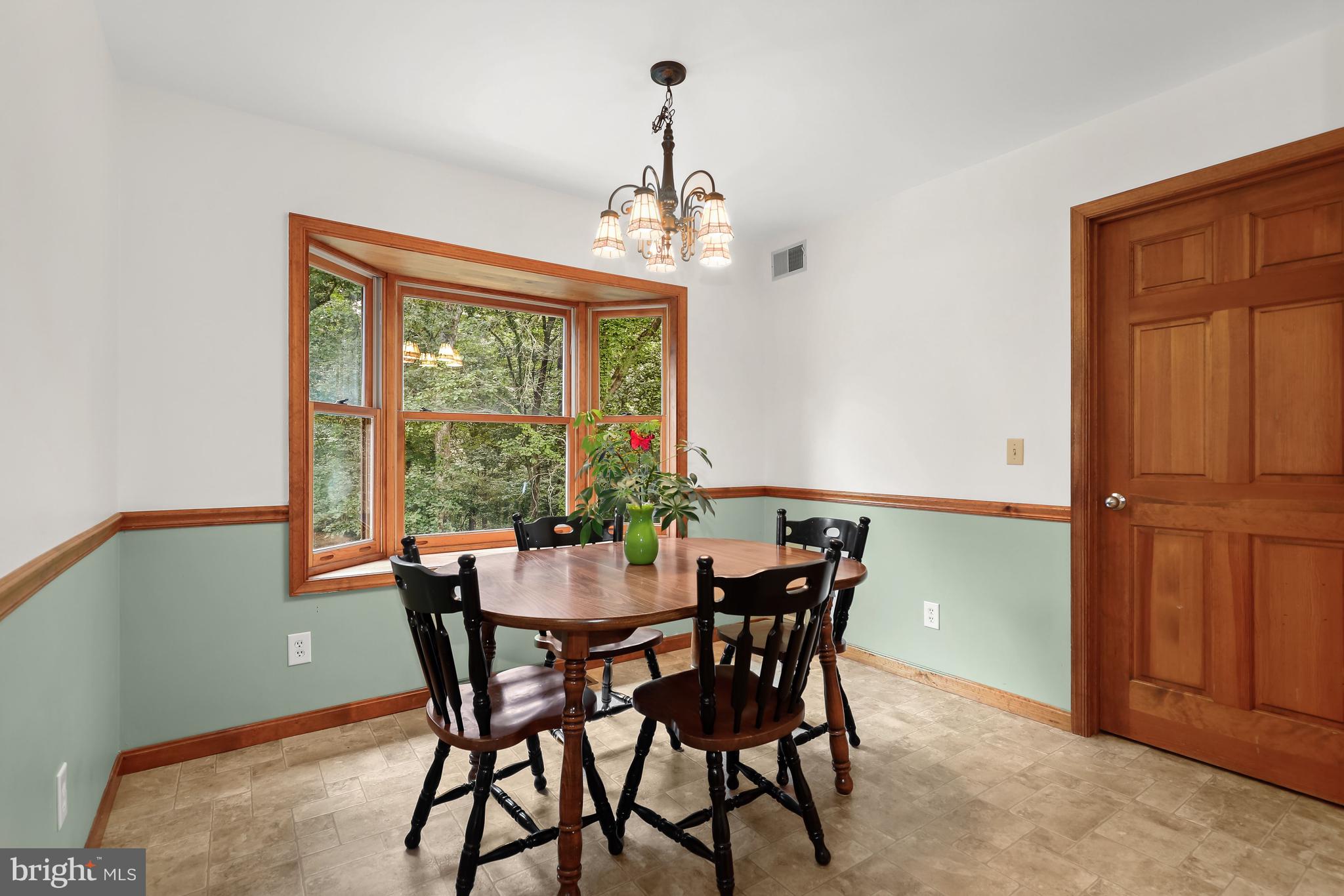 BRANDON MANOR - Residential