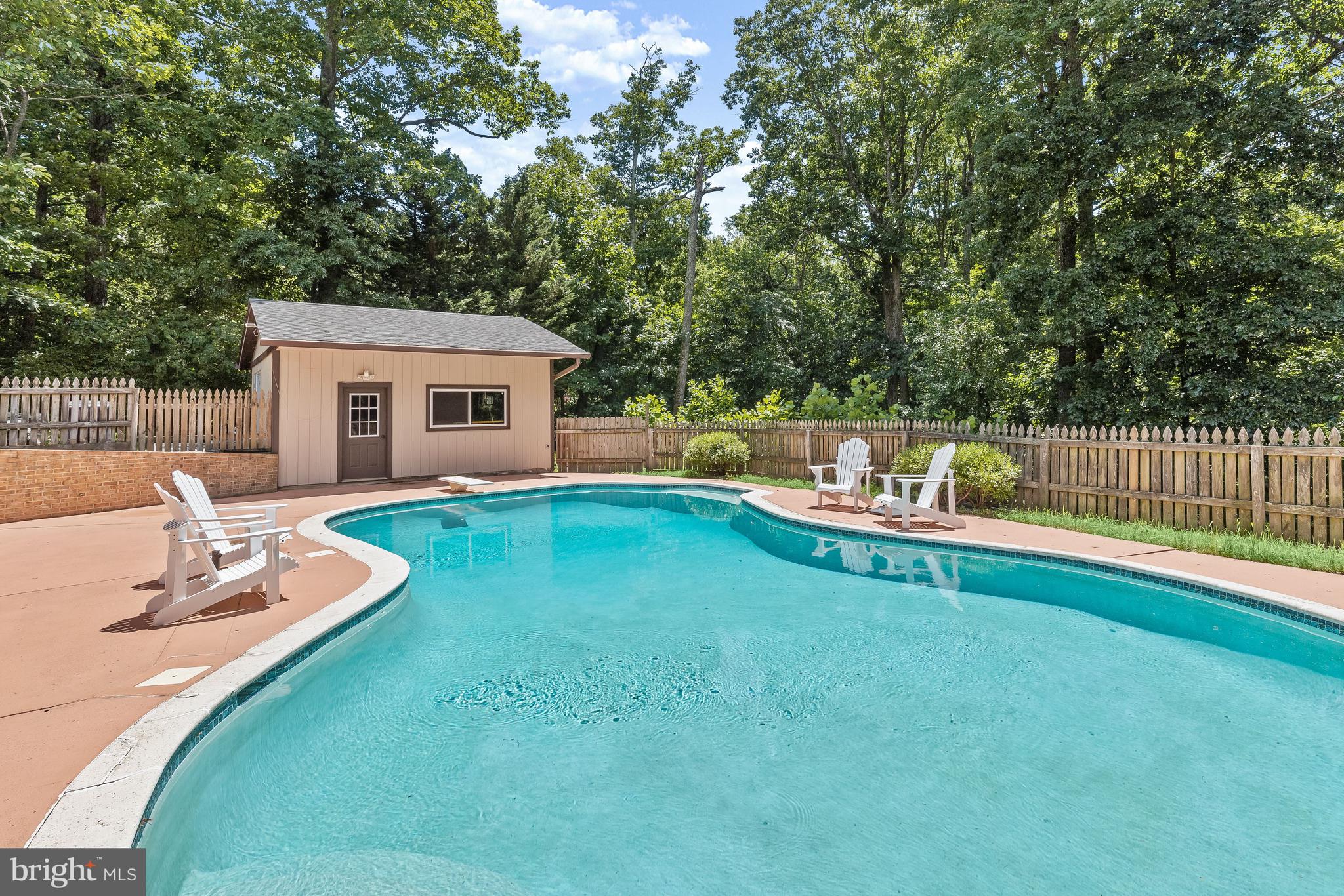 BRANDON MANOR - Residential