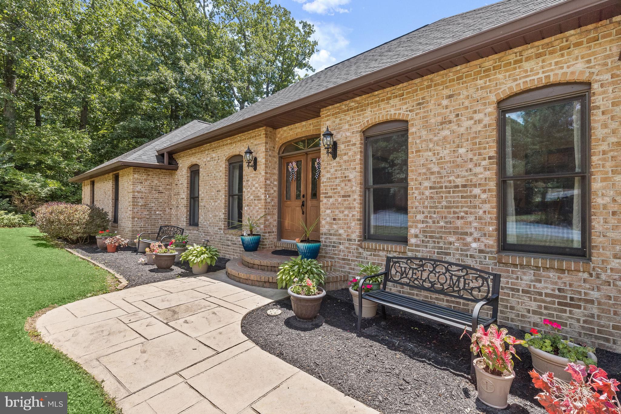 BRANDON MANOR - Residential