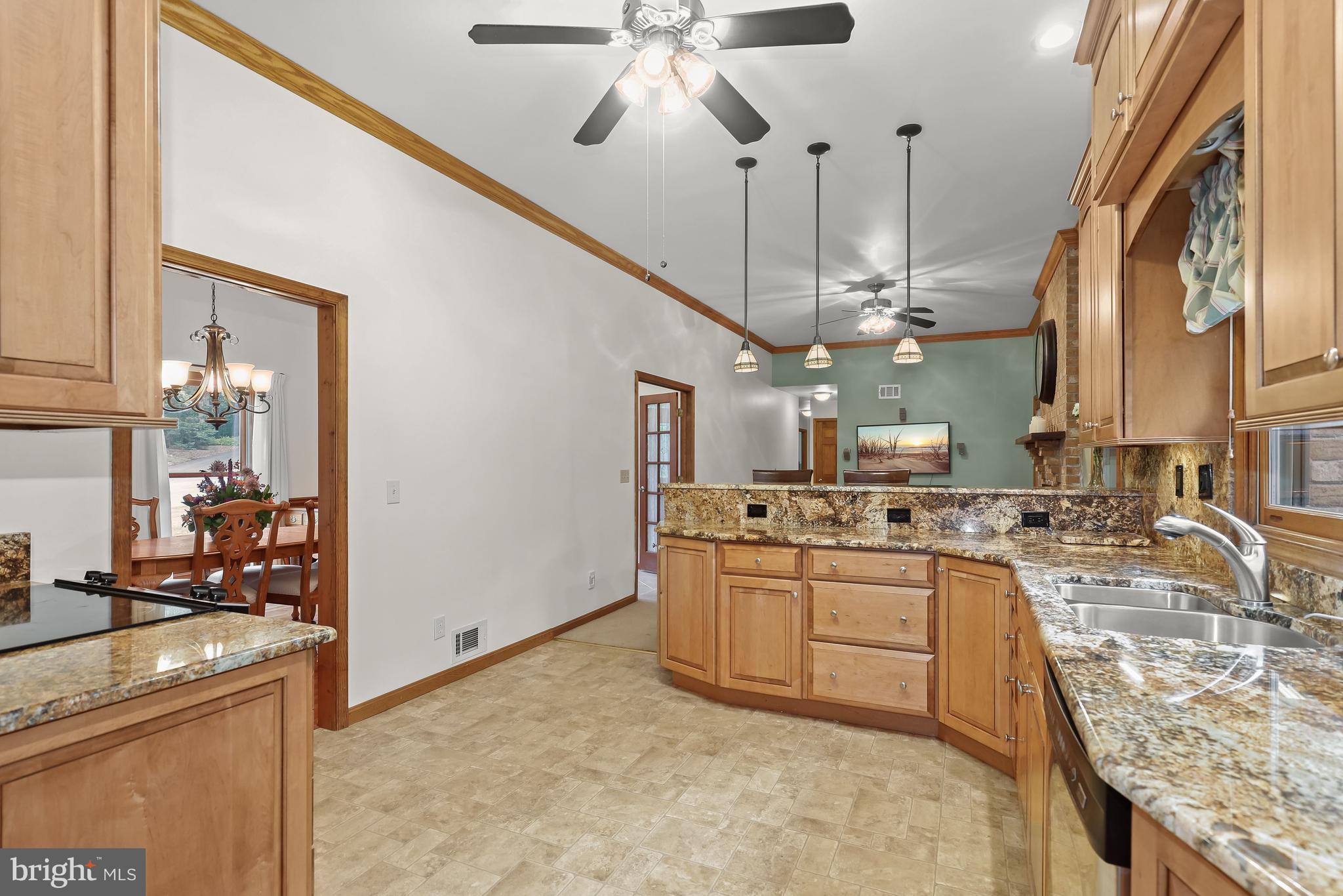 BRANDON MANOR - Residential