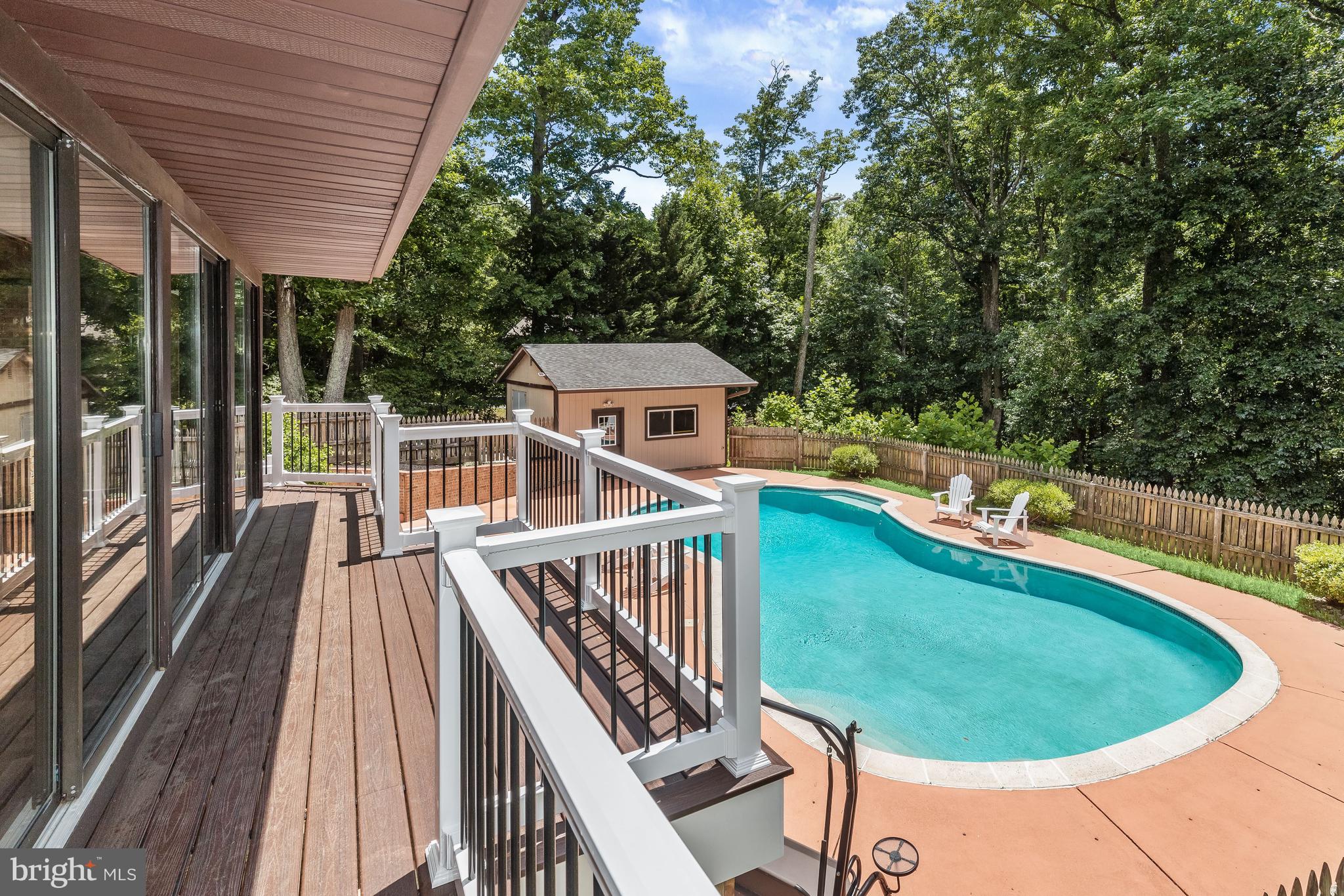 BRANDON MANOR - Residential