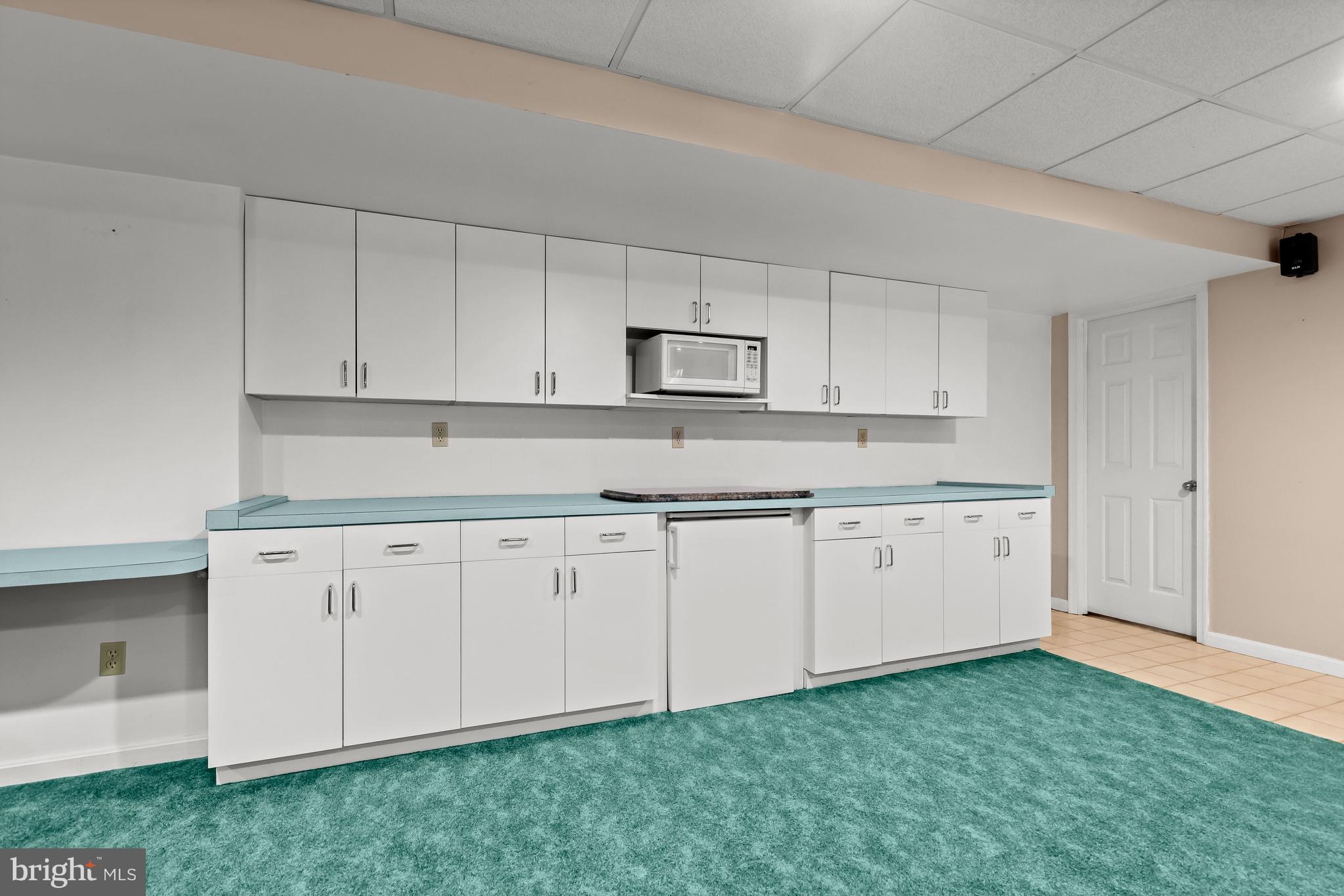 BRANDON MANOR - Residential