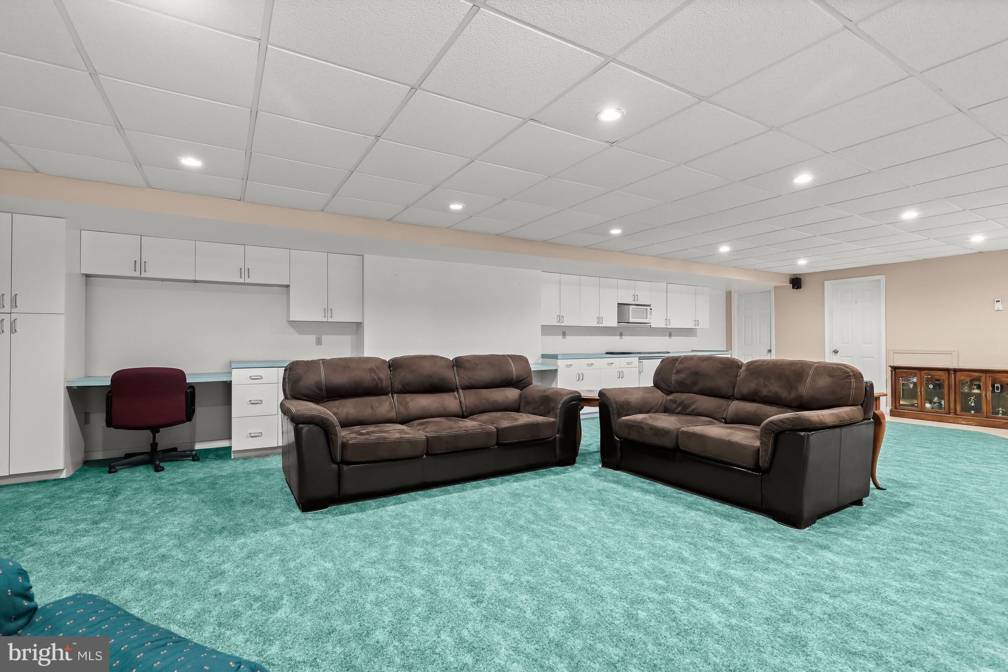 BRANDON MANOR - Residential