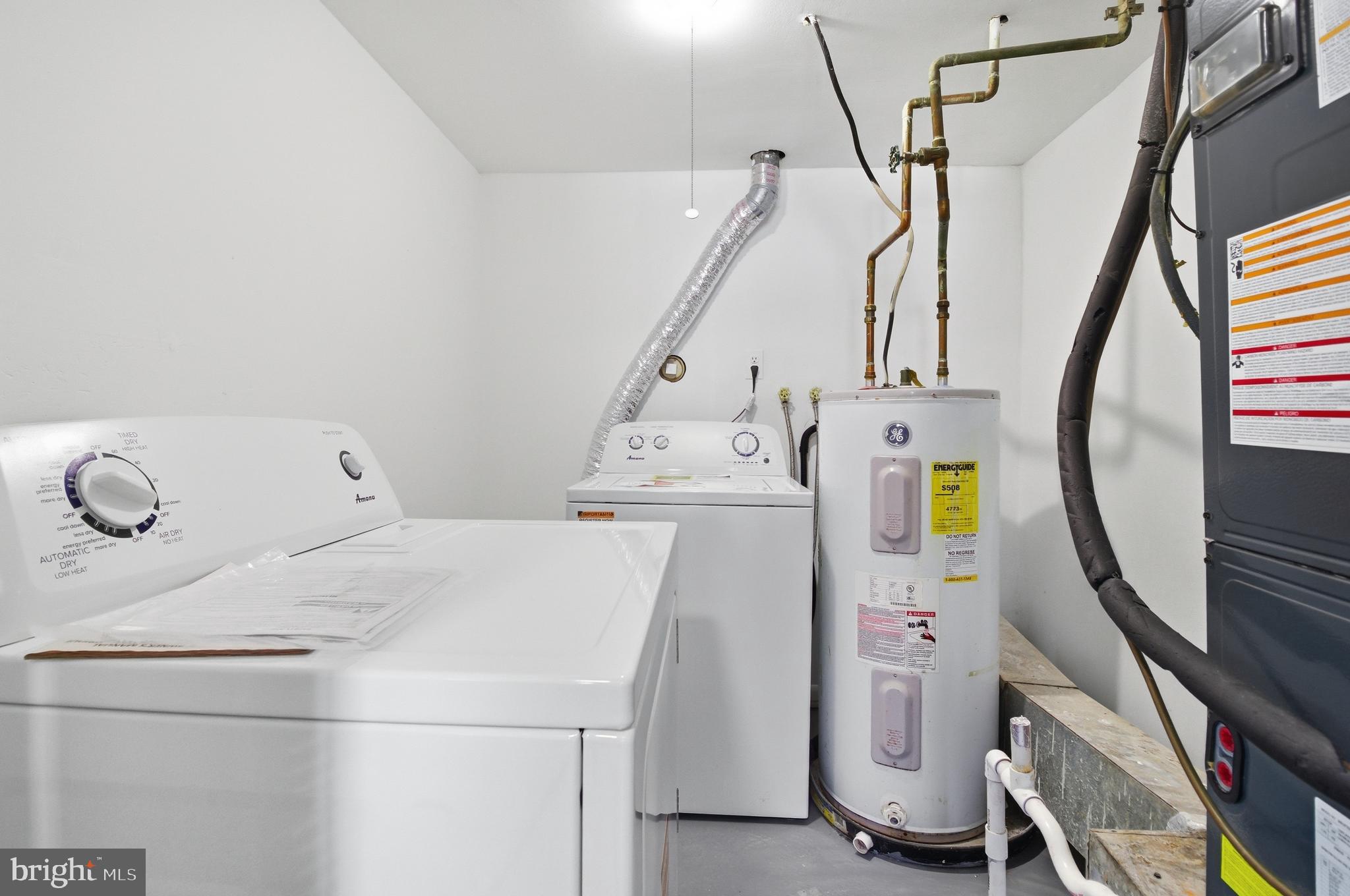 OUTLOOK CONDOMINIUMS - Residential