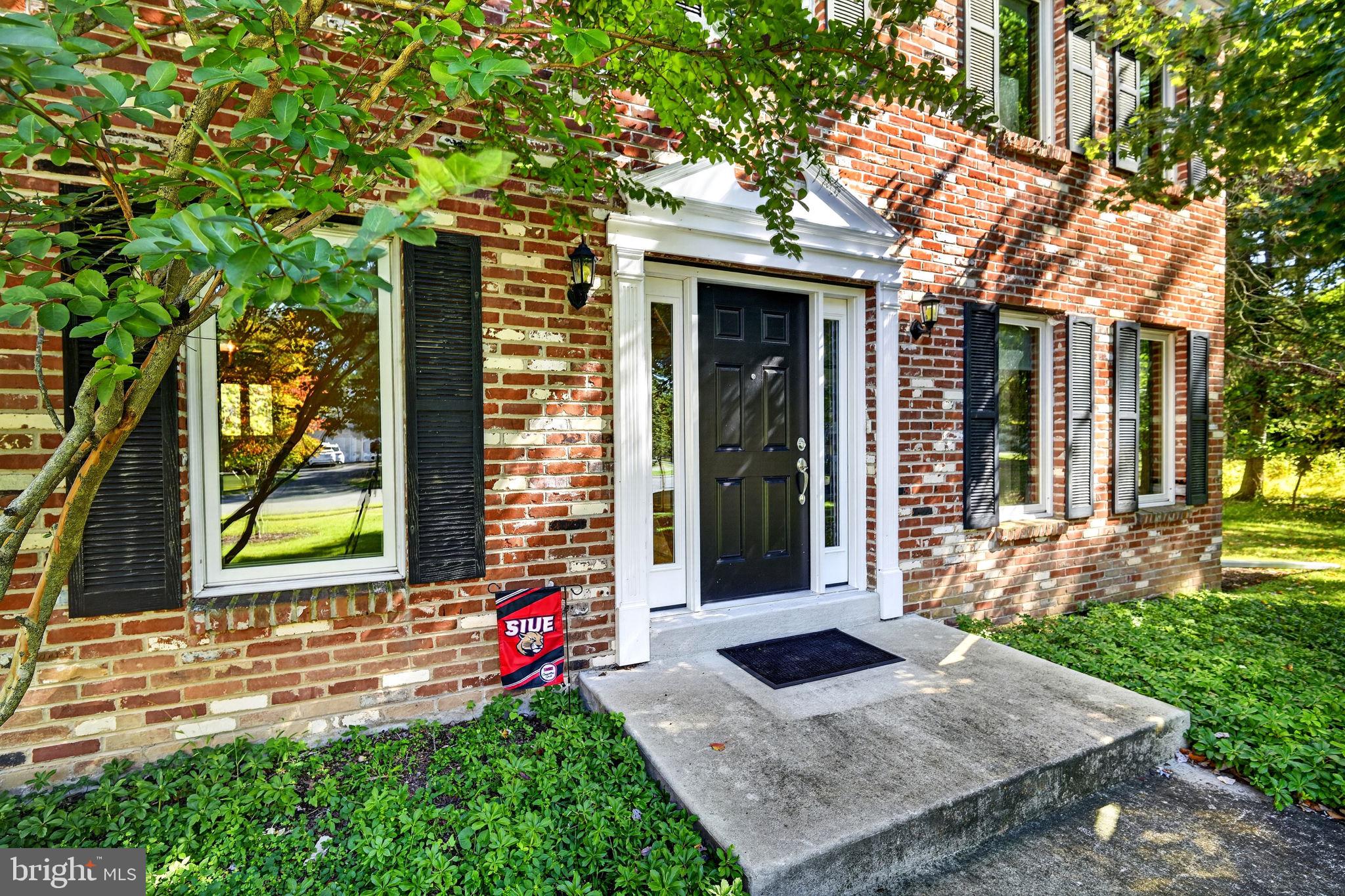 9 LOCKE COURT