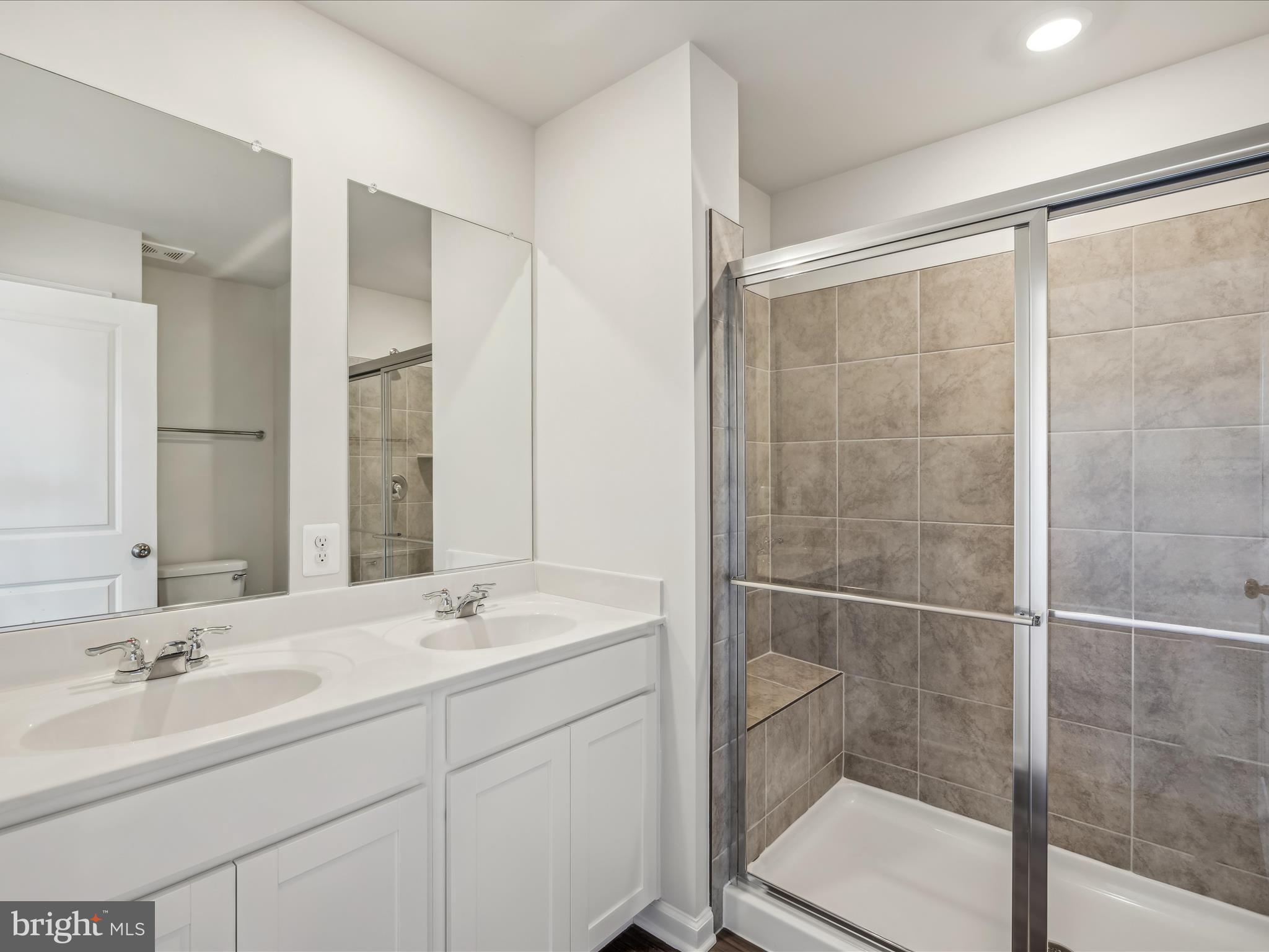 WILLOW GLEN - Residential Lease