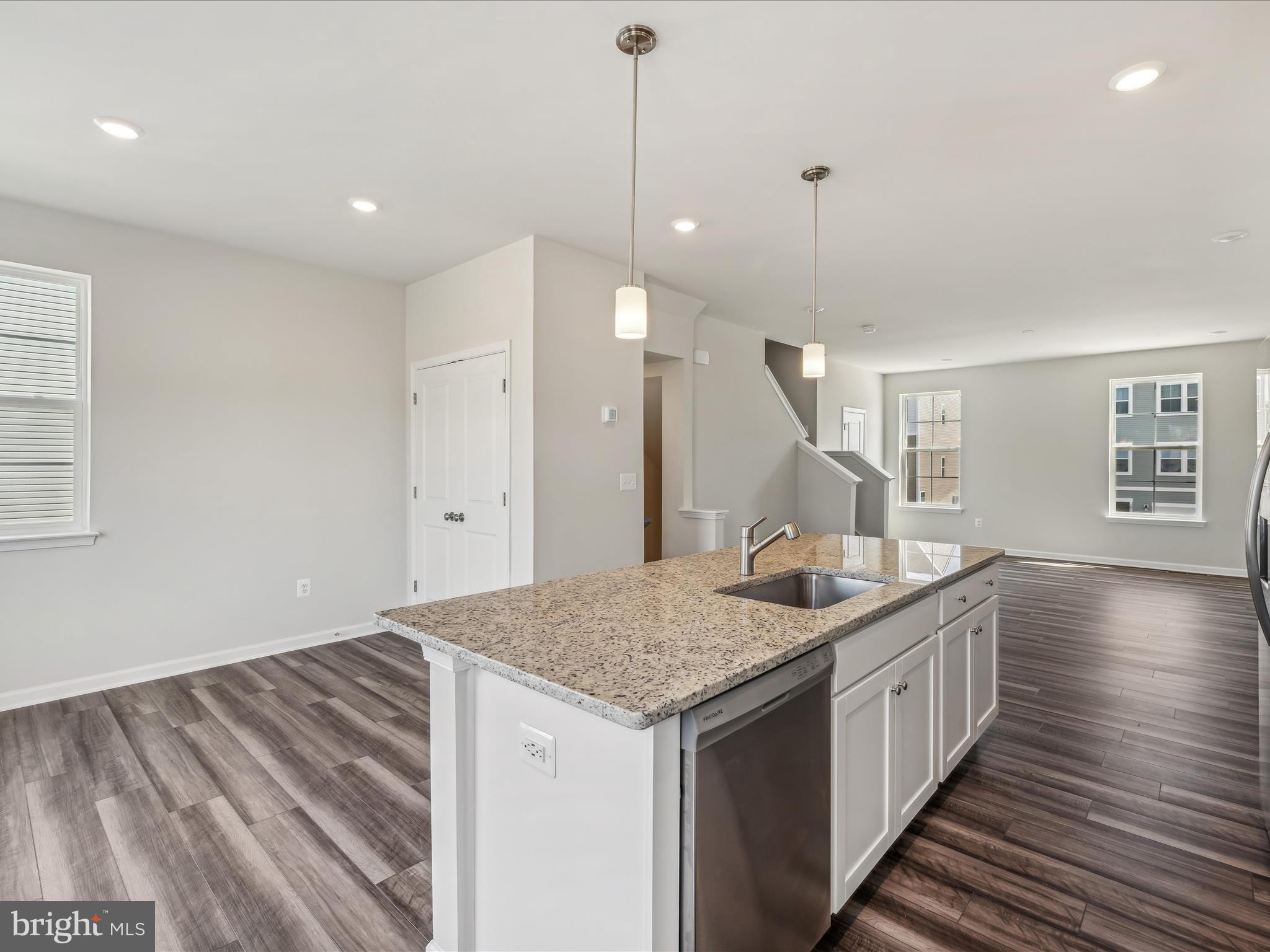 WILLOW GLEN - Residential Lease