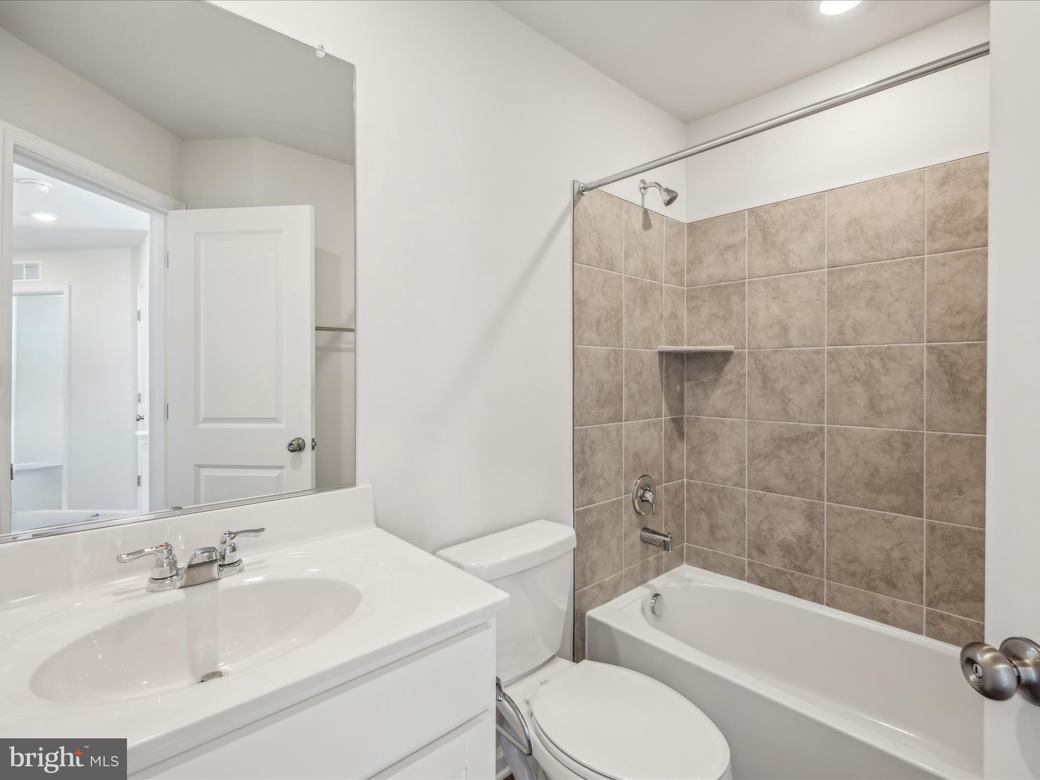 WILLOW GLEN - Residential Lease