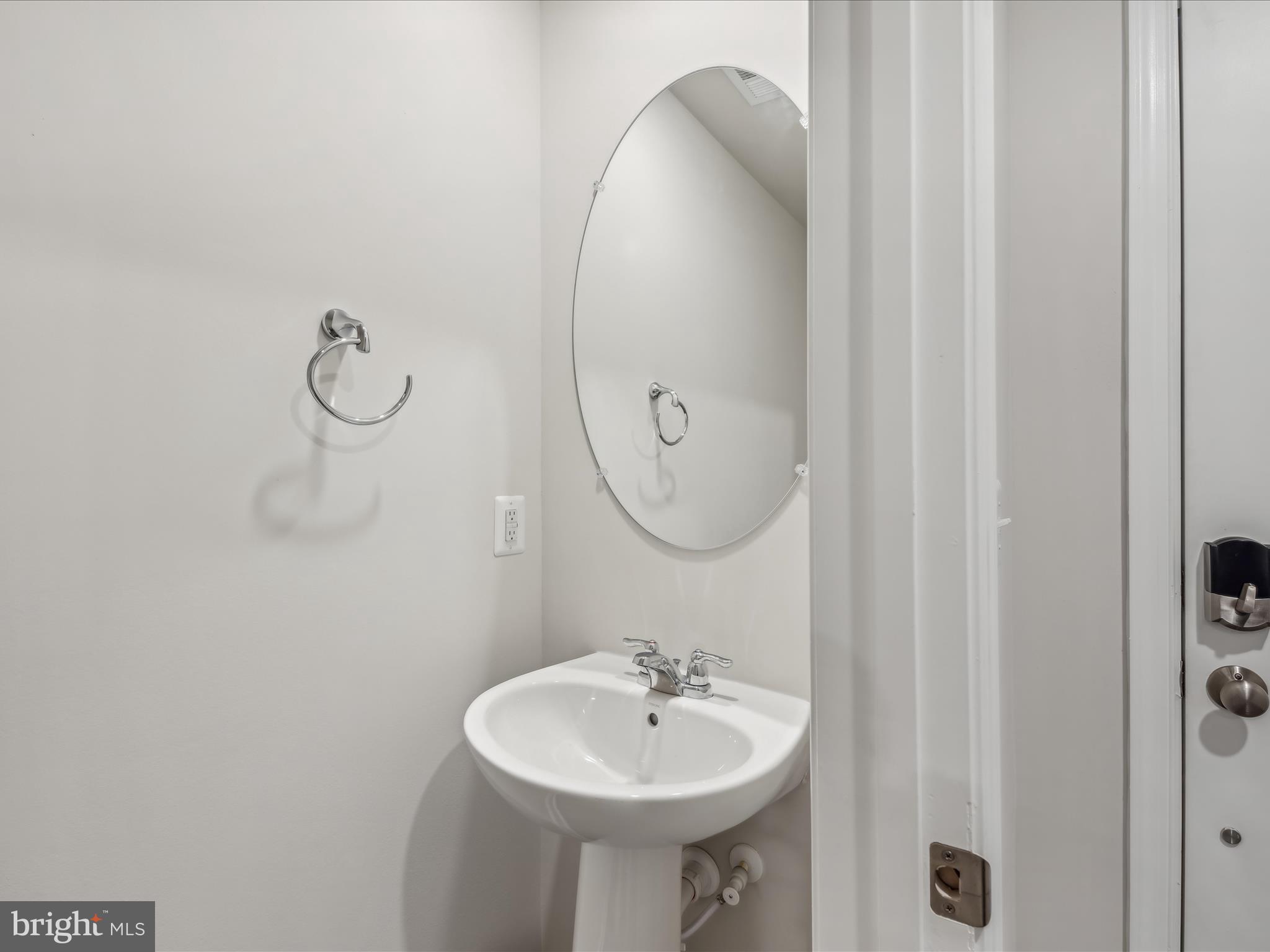 WILLOW GLEN - Residential Lease