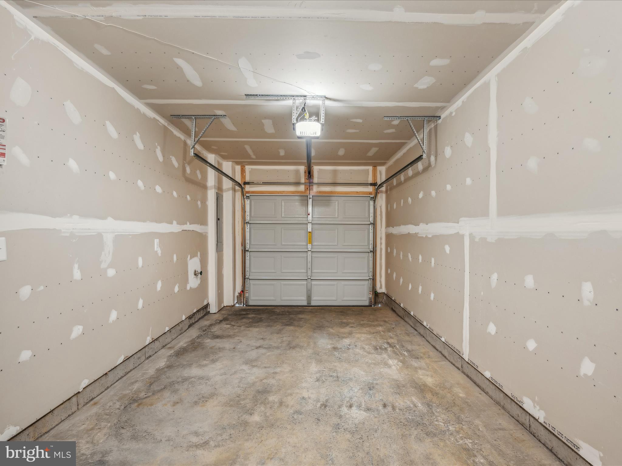 WILLOW GLEN - Residential Lease