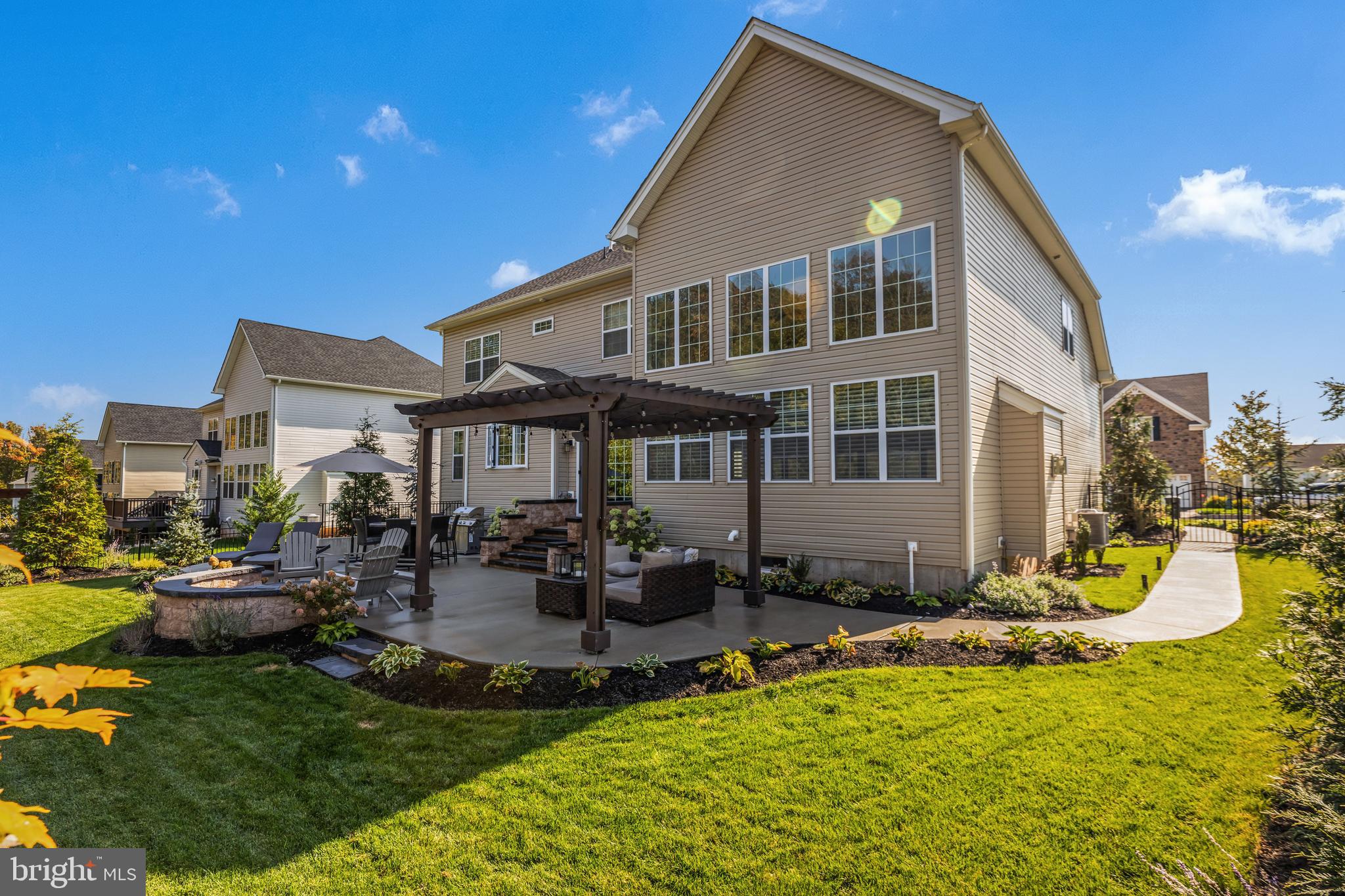 WOODLANDS AT WARWICK - Residential