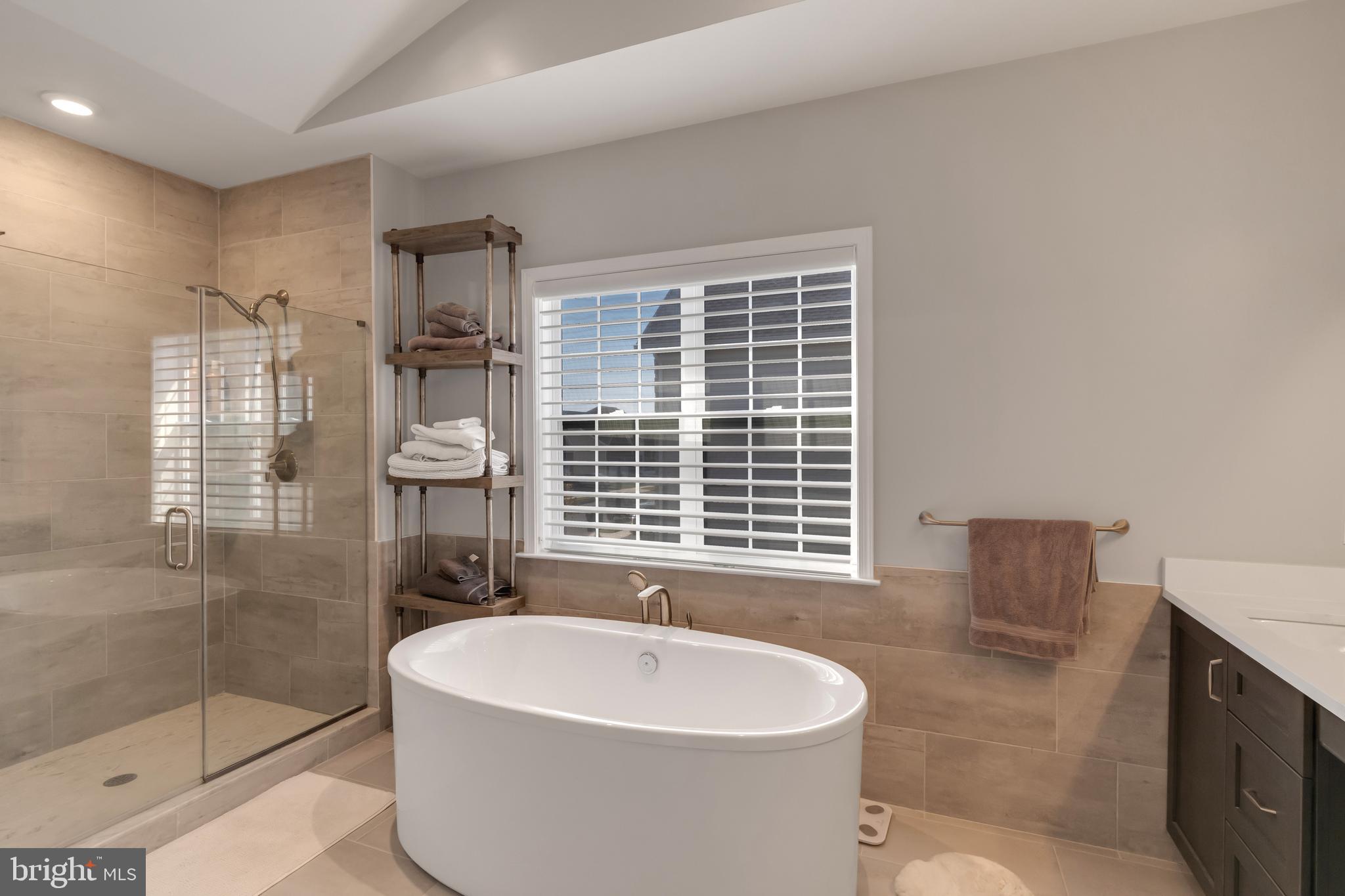 WOODLANDS AT WARWICK - Residential