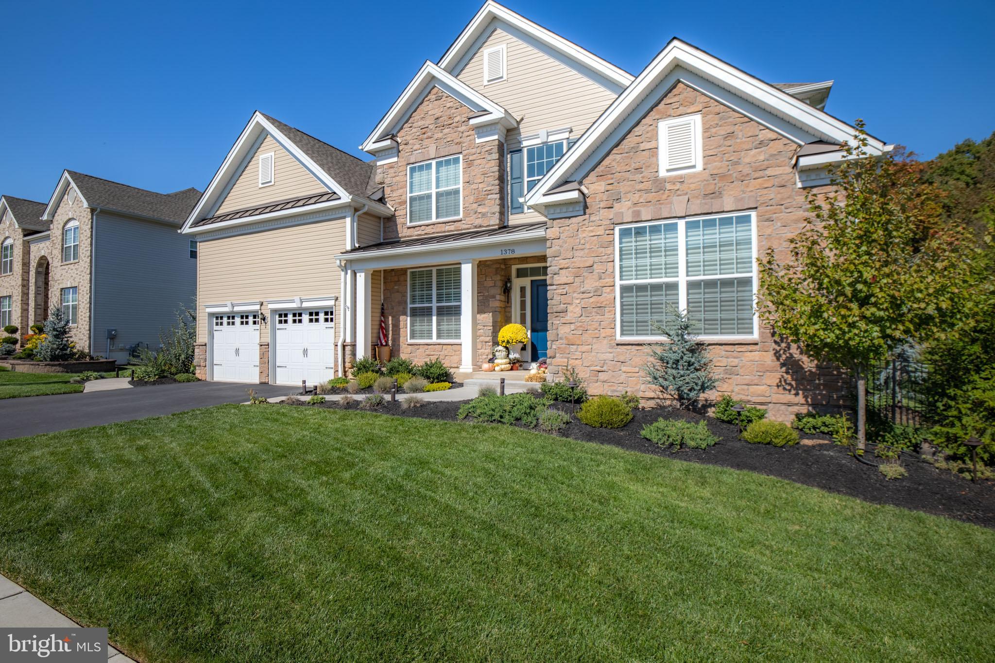 WOODLANDS AT WARWICK - Residential