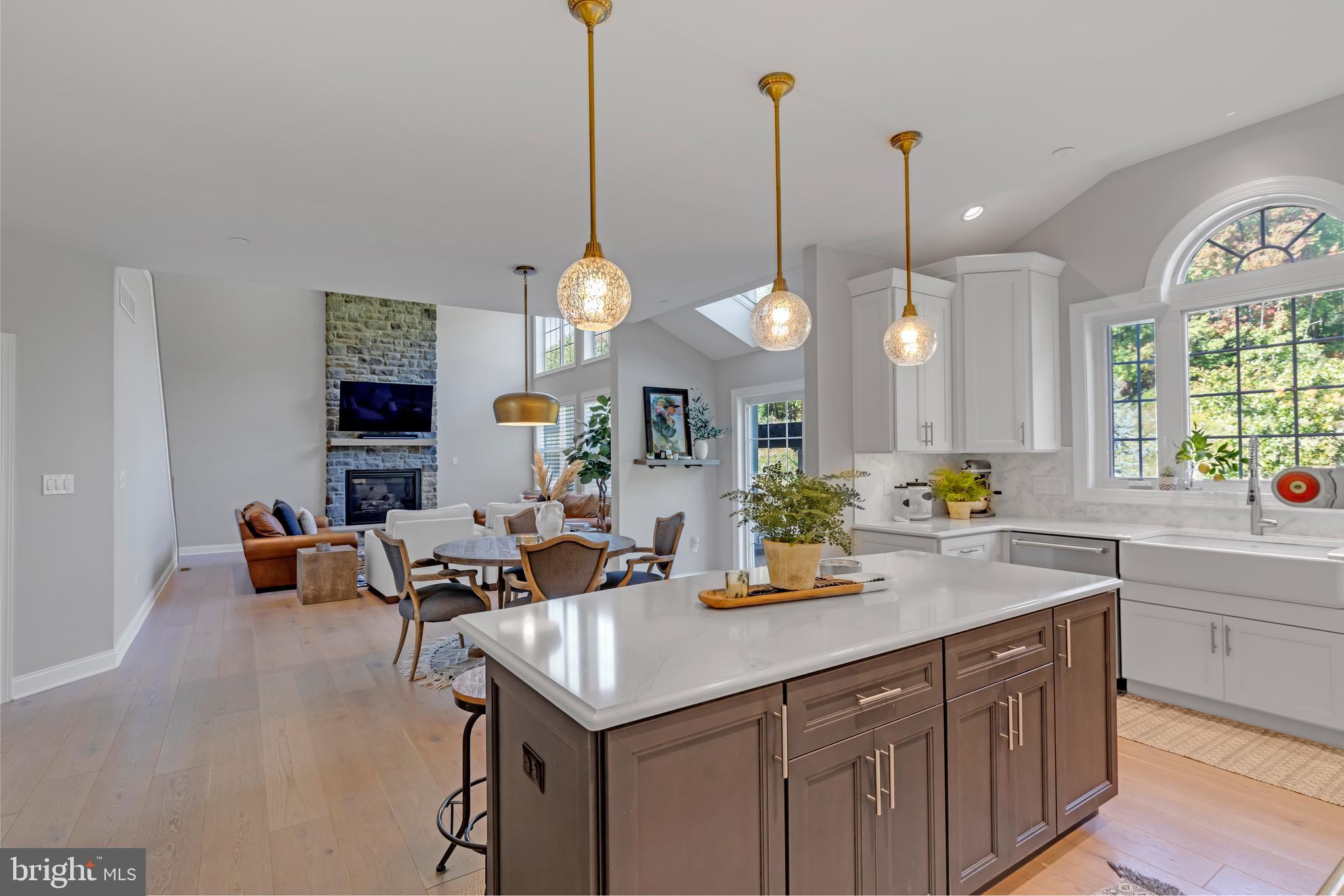 WOODLANDS AT WARWICK - Residential