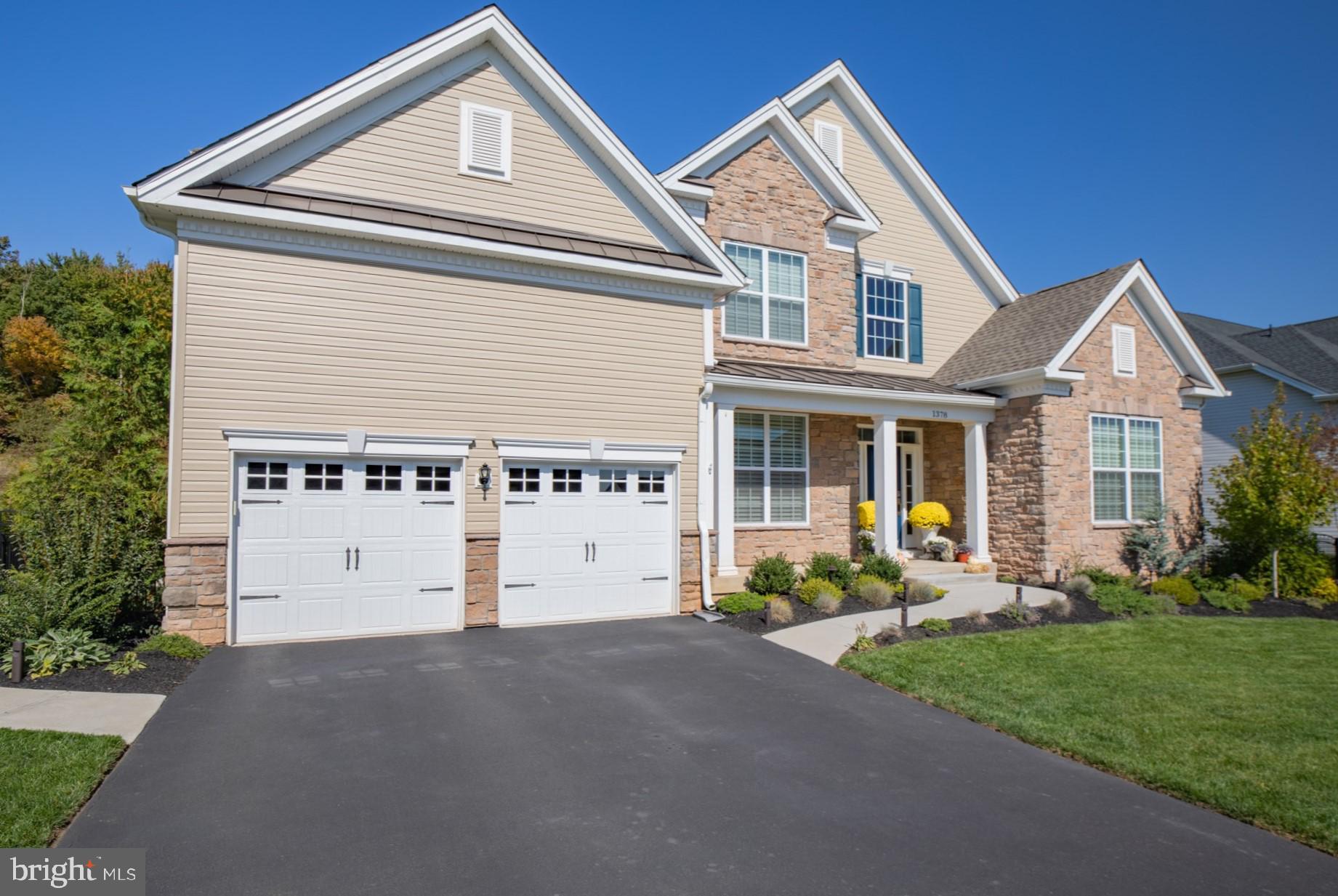 WOODLANDS AT WARWICK - Residential