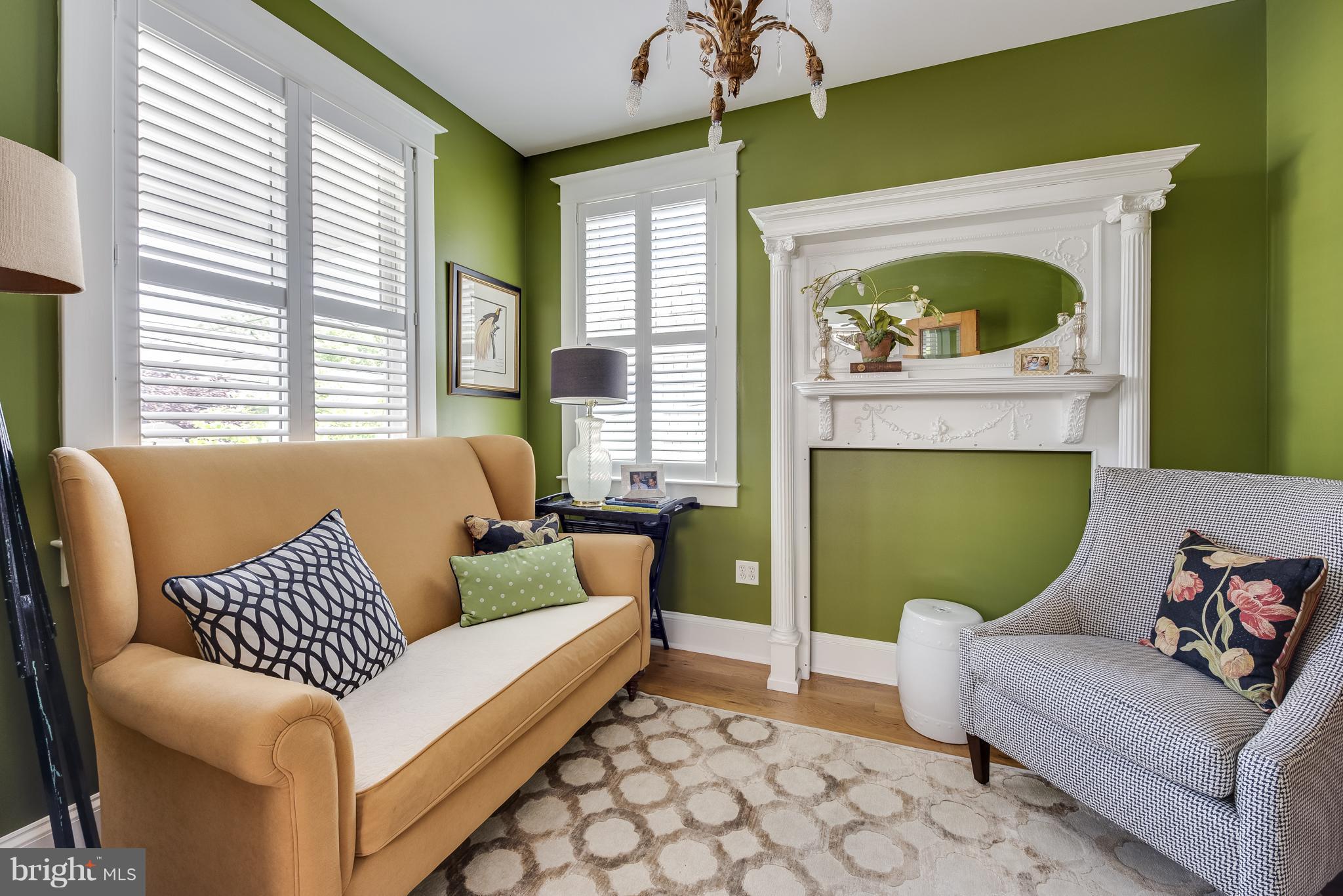 MURRAY HILL - Residential