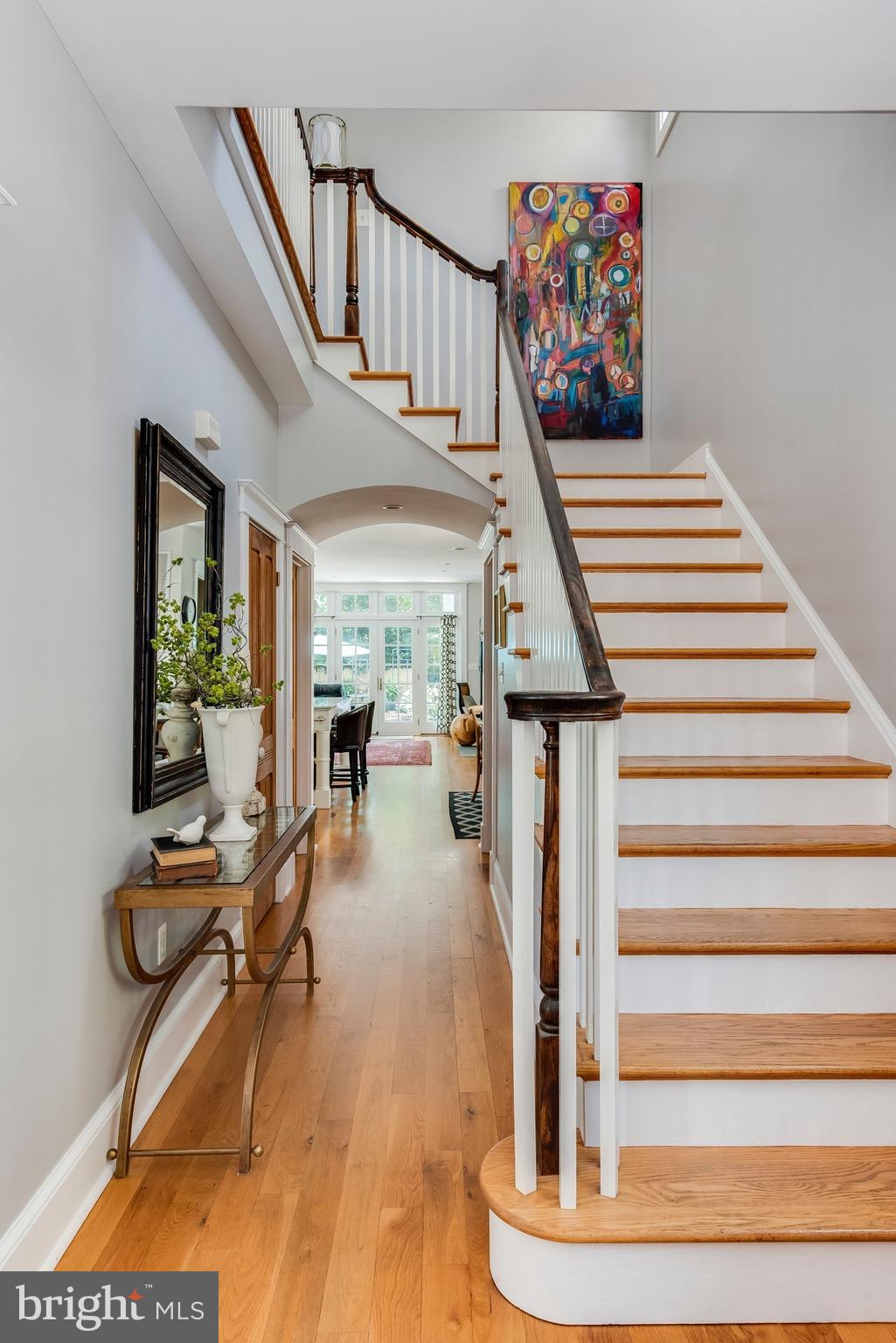 MURRAY HILL - Residential