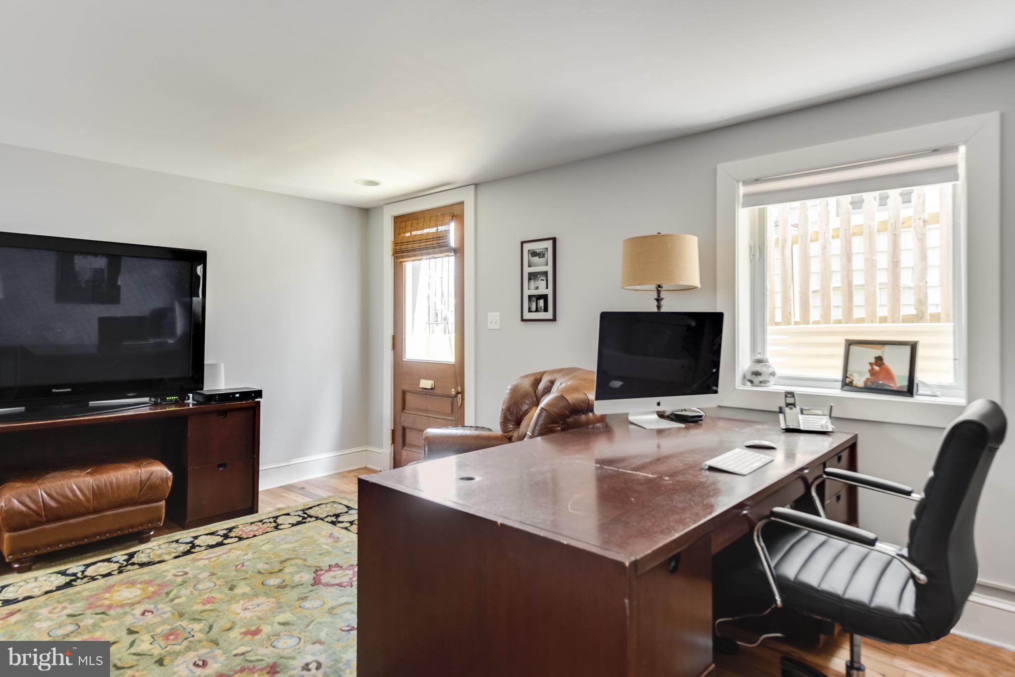 MURRAY HILL - Residential