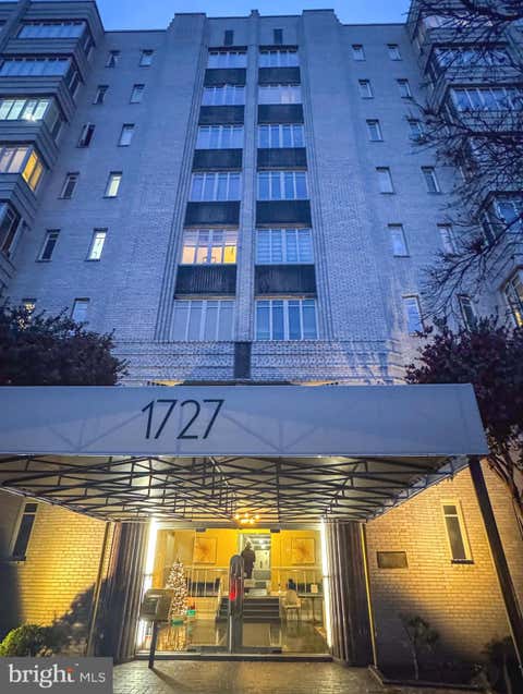 Condo For Rent - 1727 Massachusetts Avenue #819<br/> WASHINGTON, DC 20036