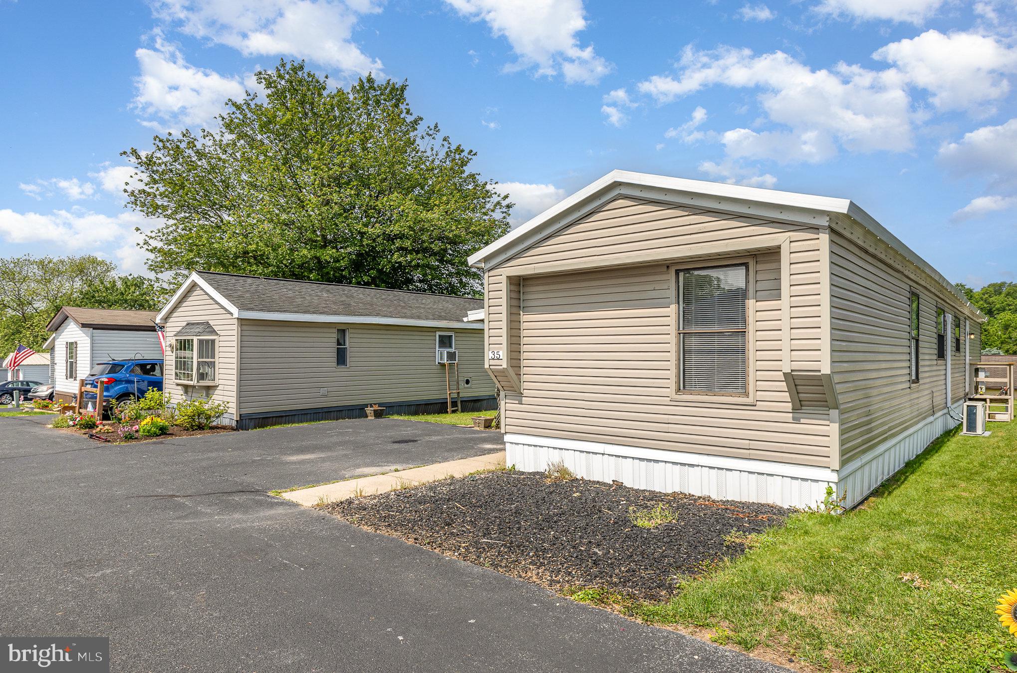 35 REO DRIVE