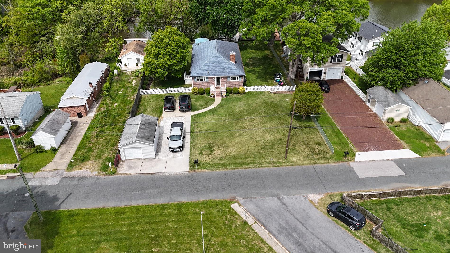 MIDDLEBOROUGH LANDING - Residential
