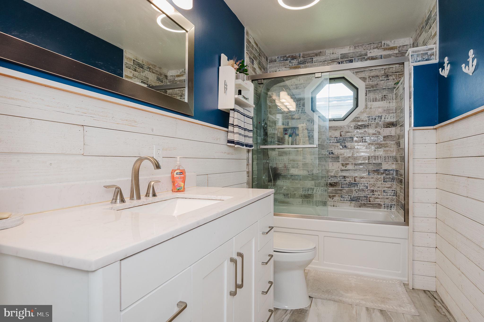 MIDDLEBOROUGH LANDING - Residential