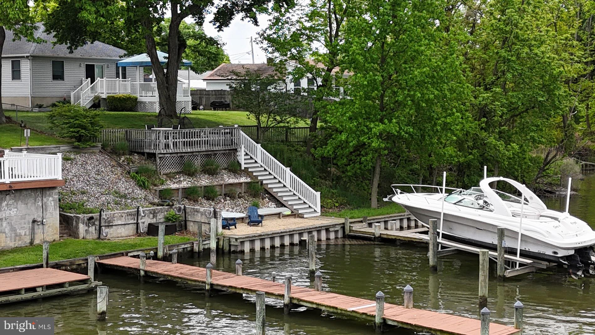 MIDDLEBOROUGH LANDING - Residential