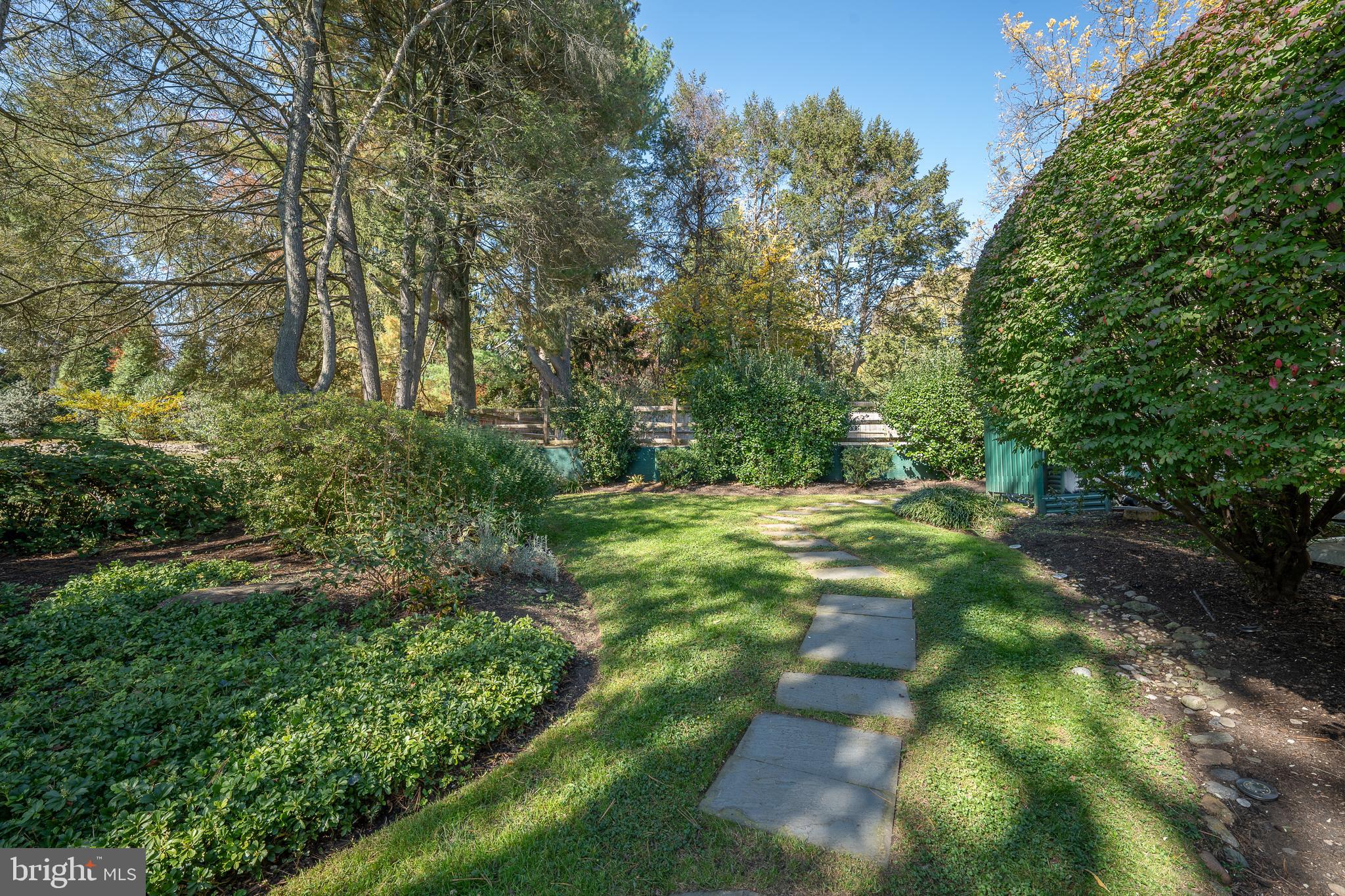 BRYN MAWR - Residential