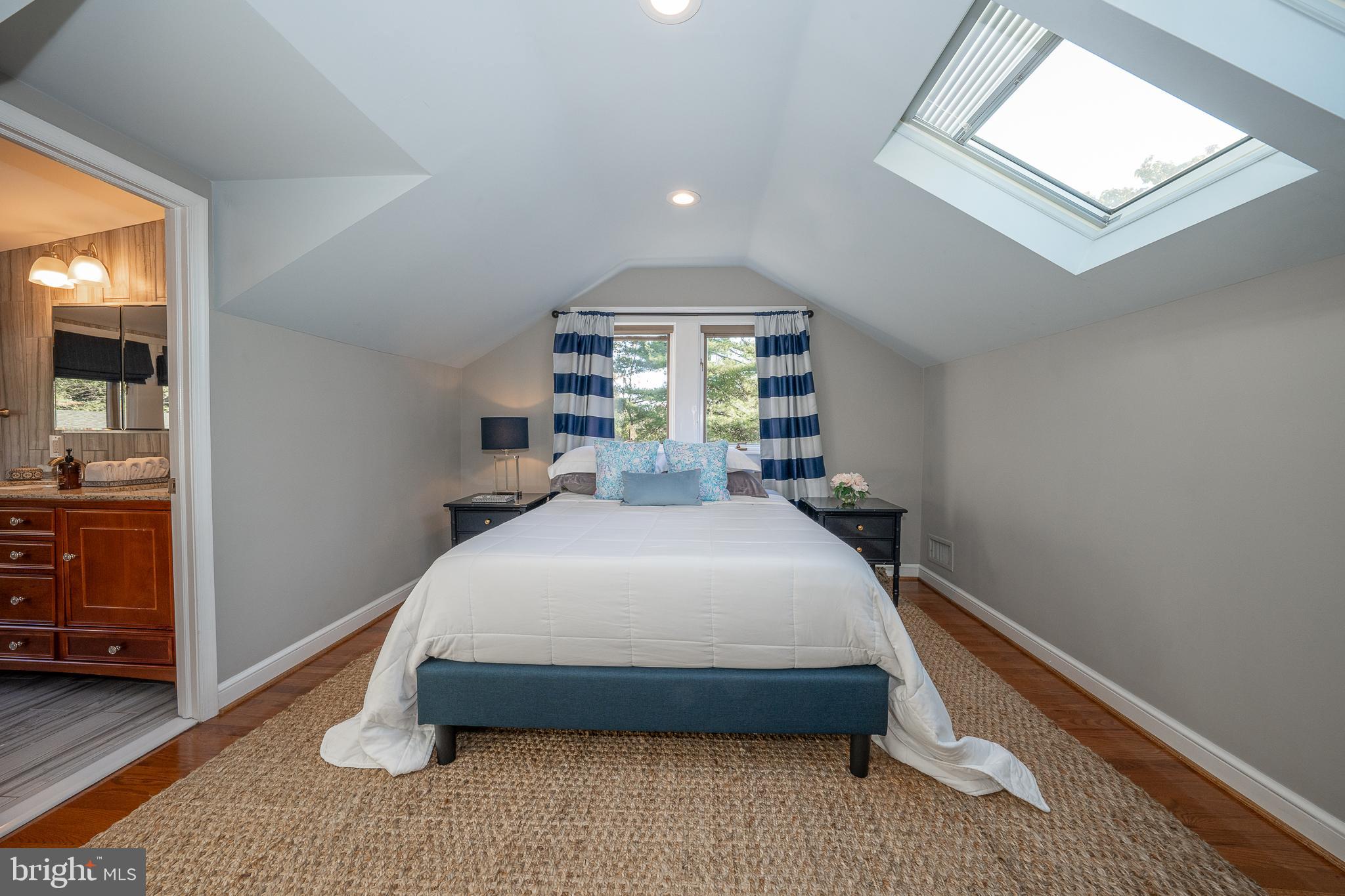 BRYN MAWR - Residential