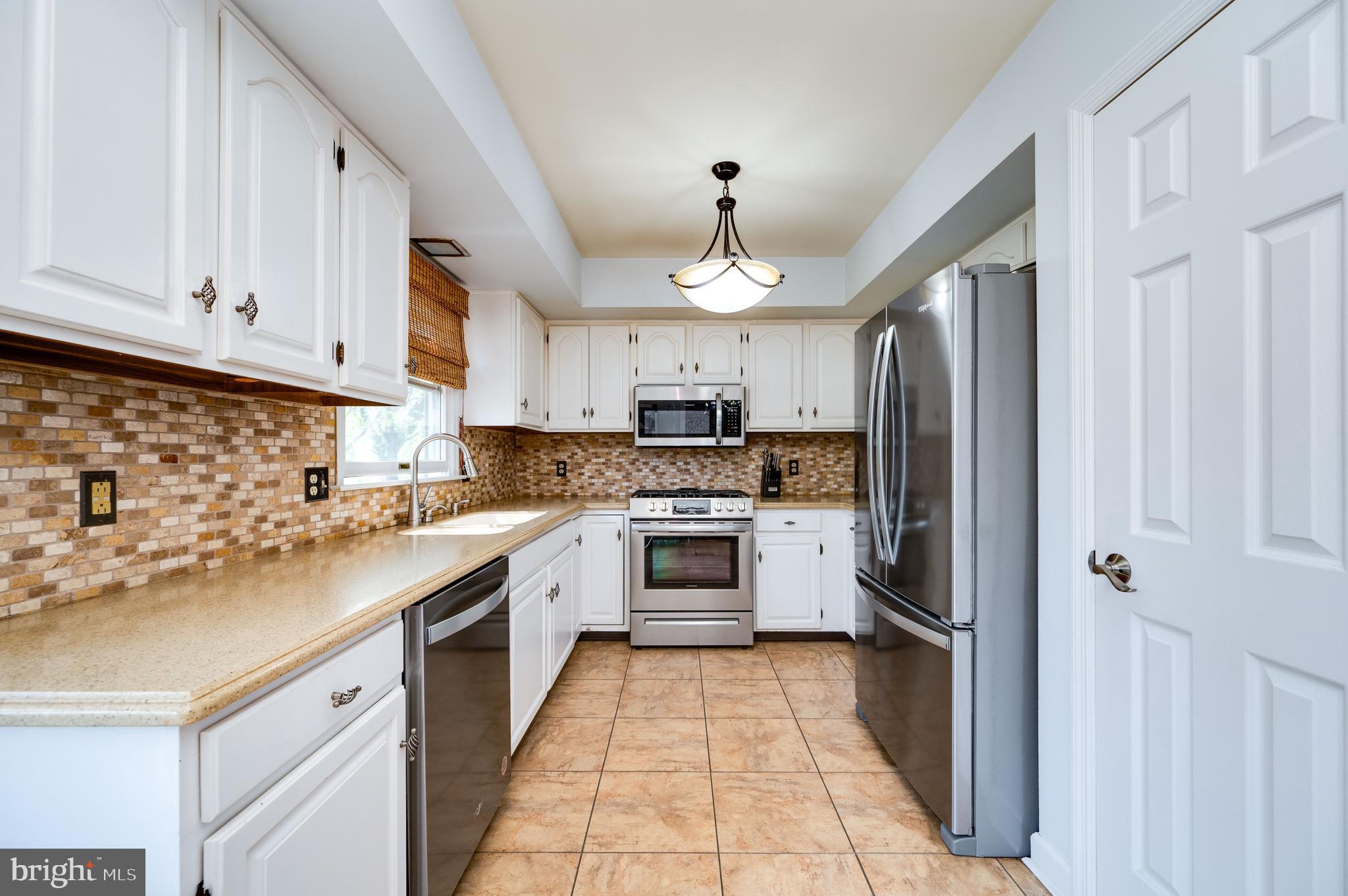 SADDLEBROOK - Residential