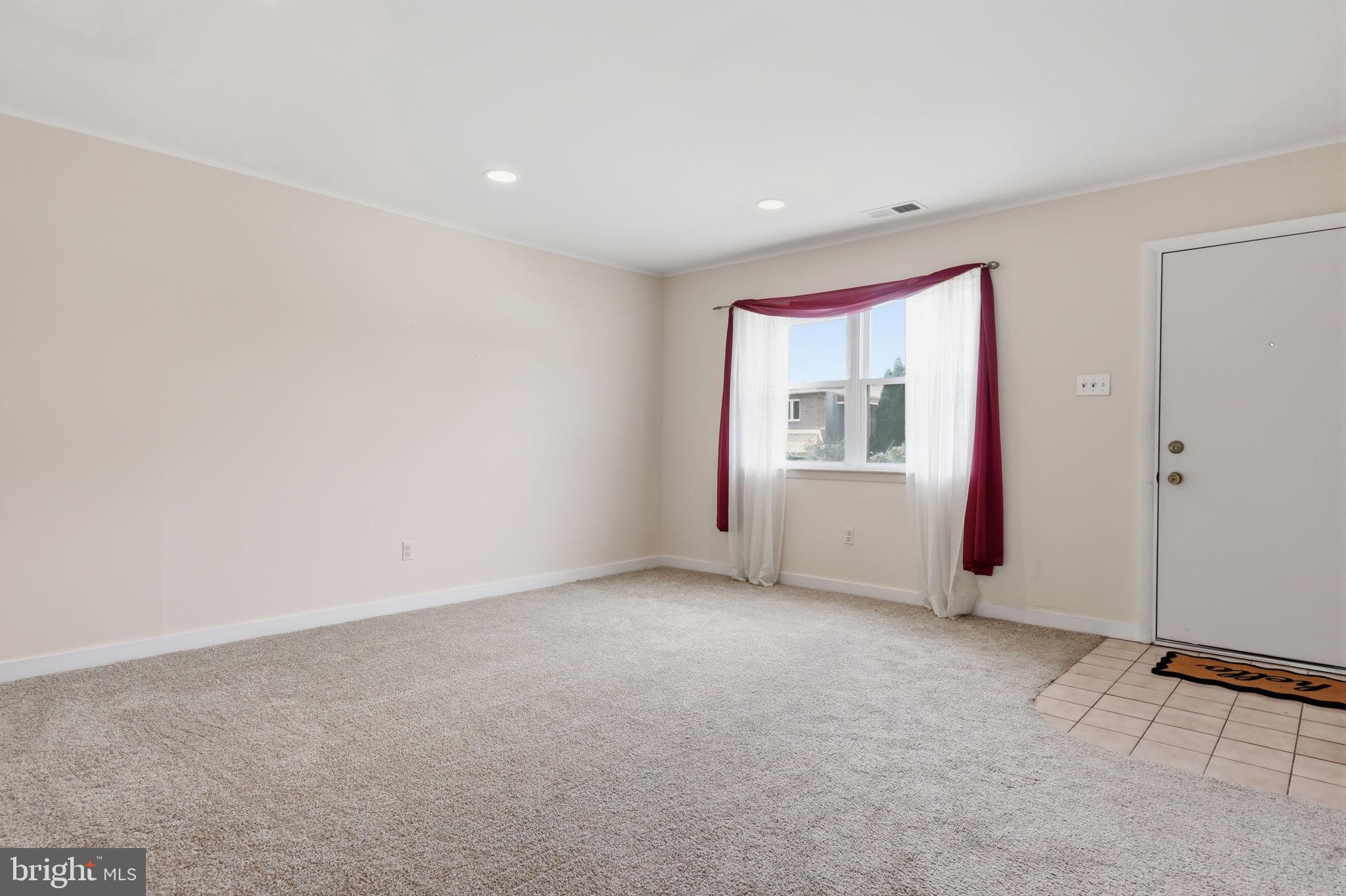 BUSTLETON - Residential