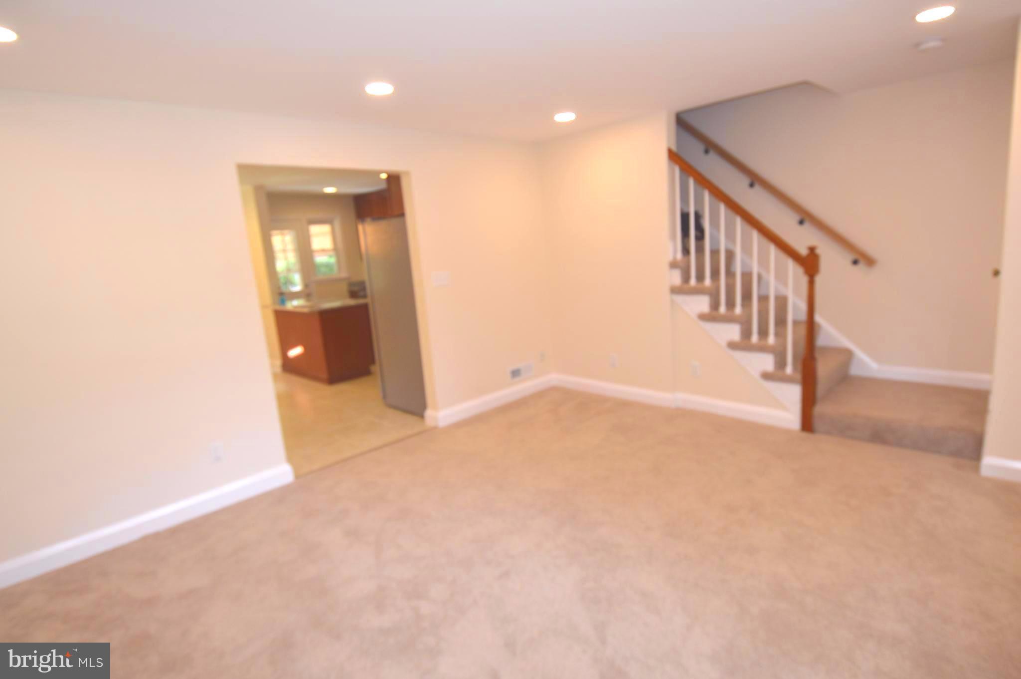 KNETTISHALL - Residential