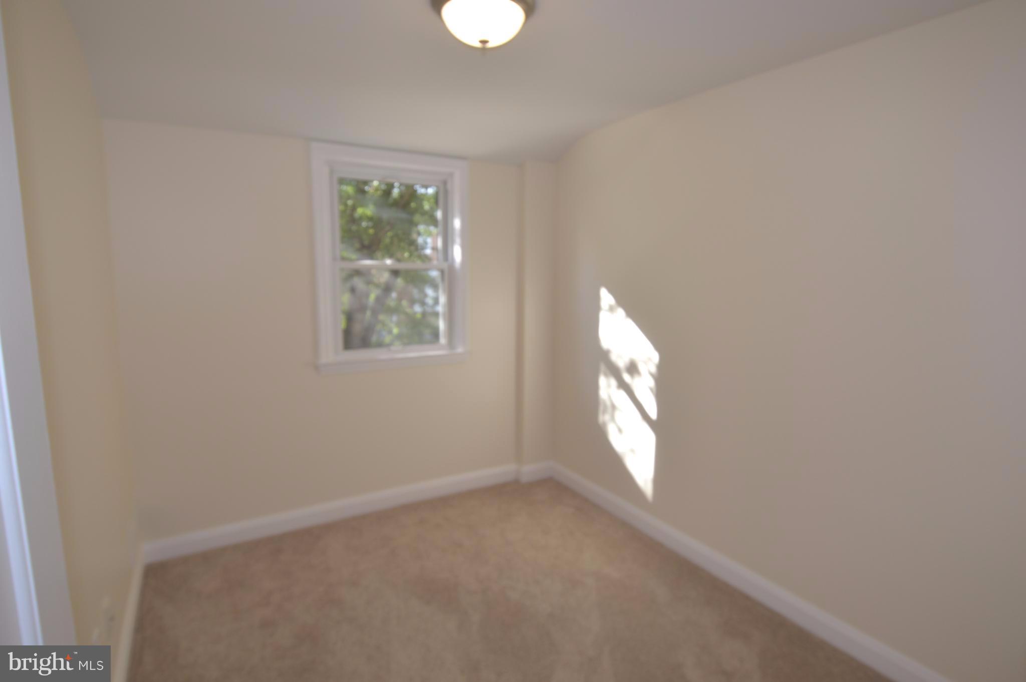 KNETTISHALL - Residential