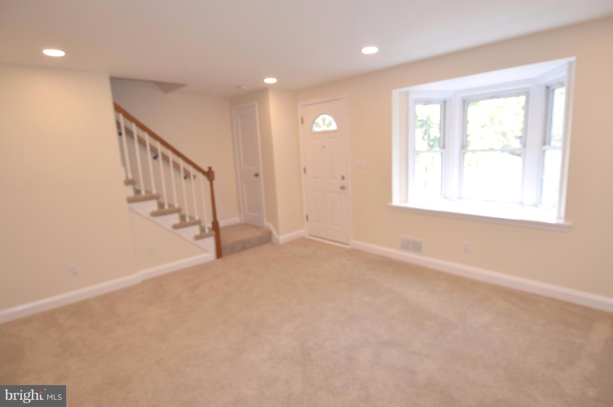 KNETTISHALL - Residential