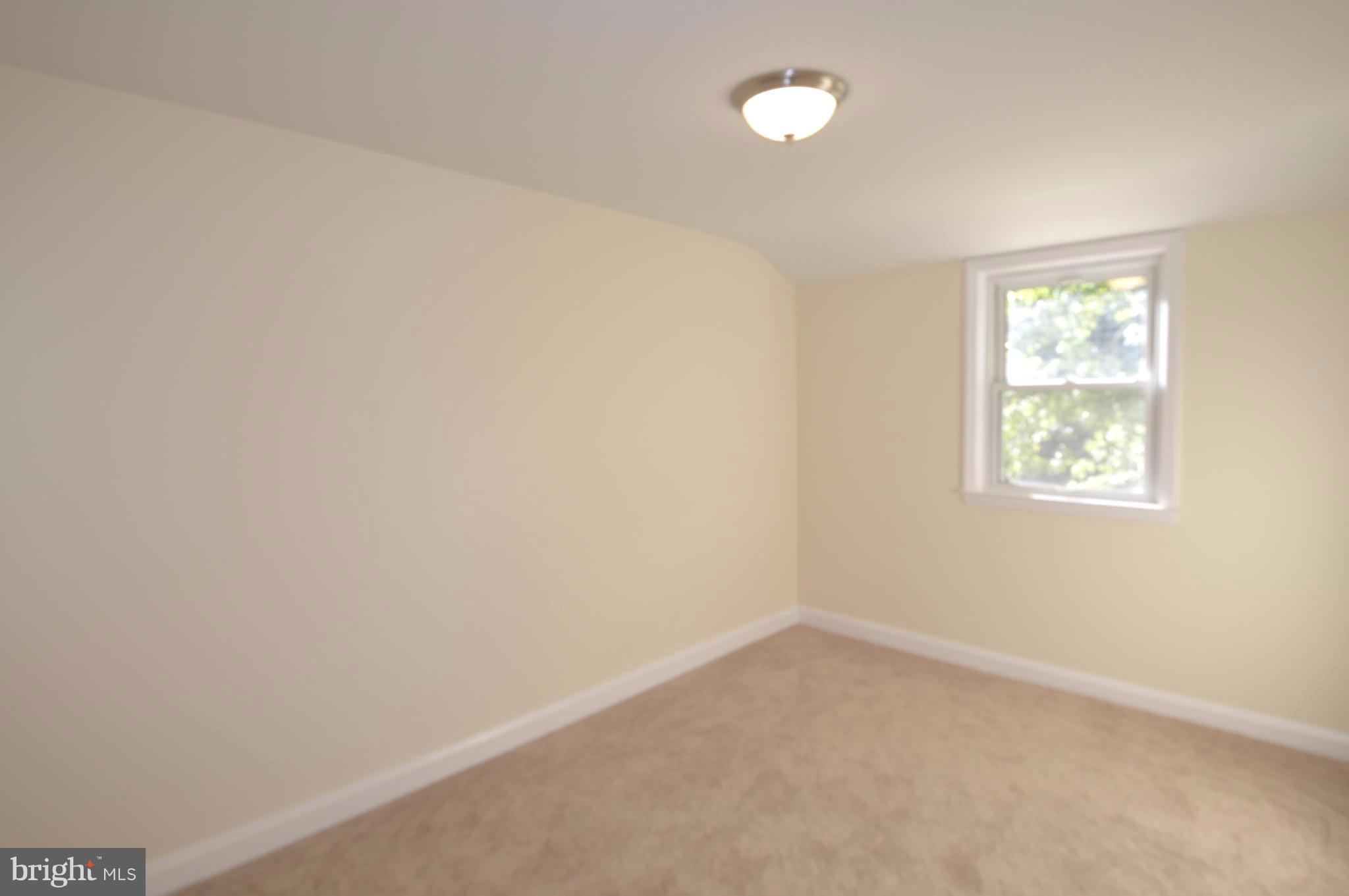 KNETTISHALL - Residential