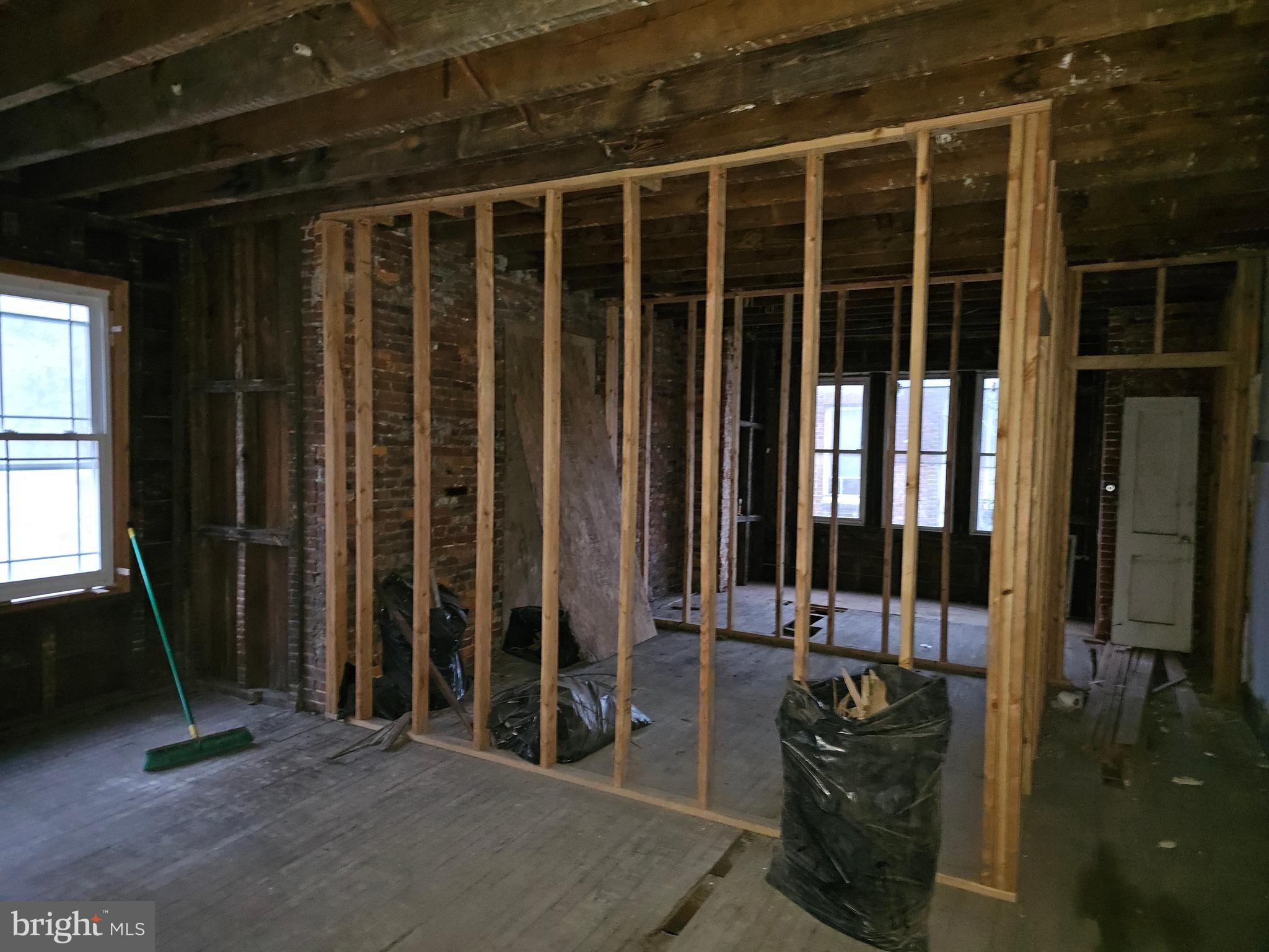 HUNTING PARK - Residential