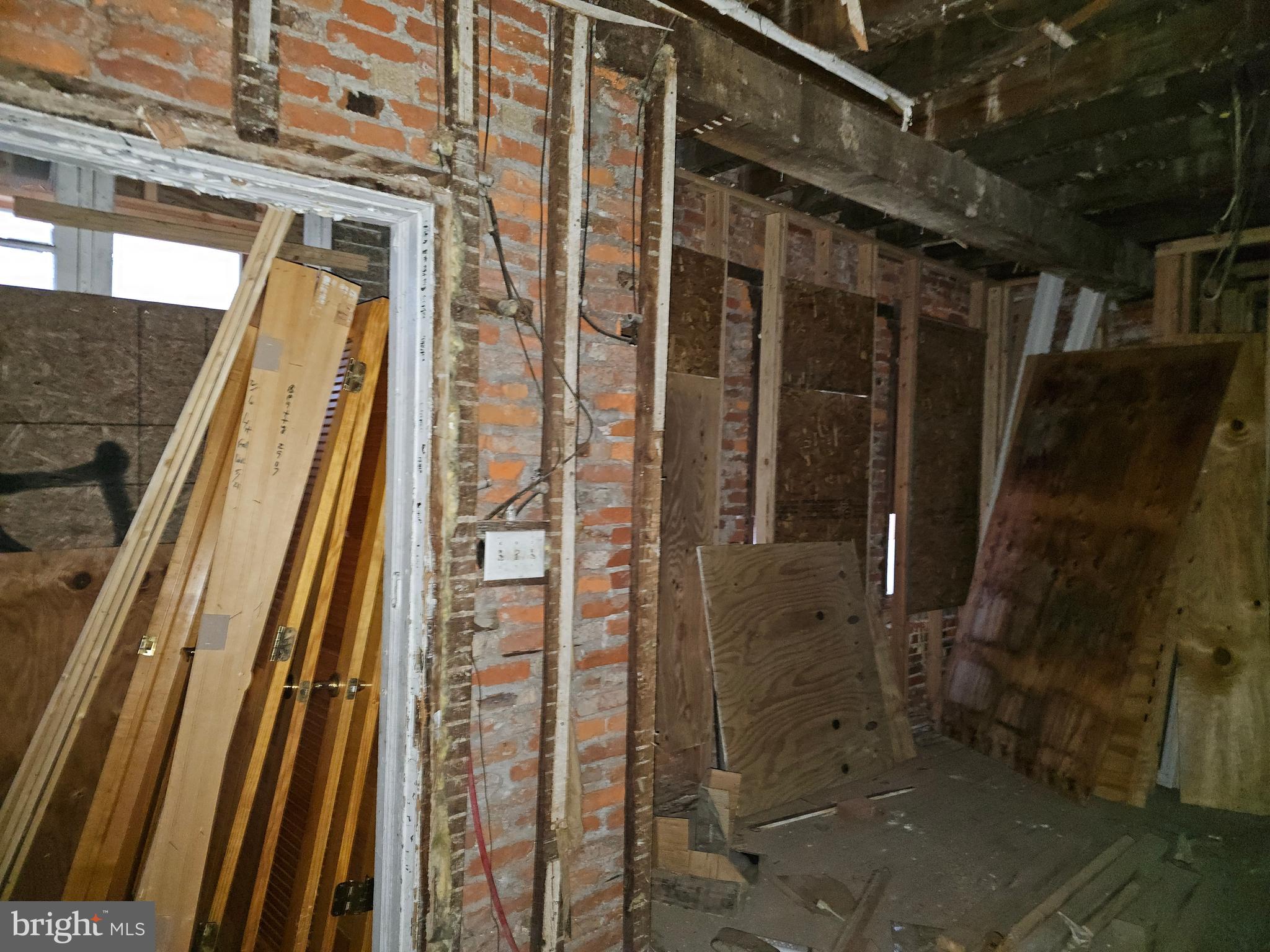 HUNTING PARK - Residential