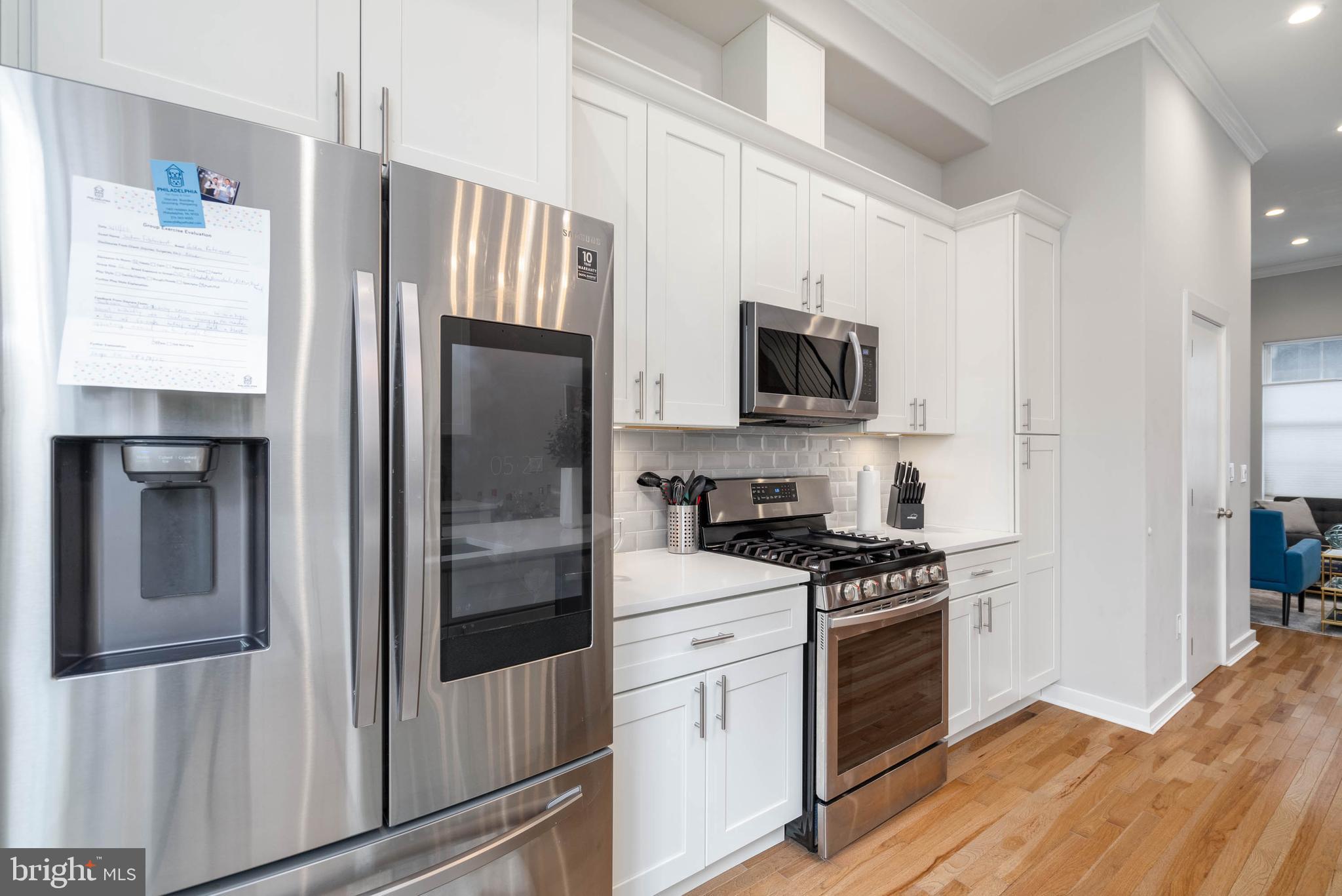 POINT BREEZE - Residential