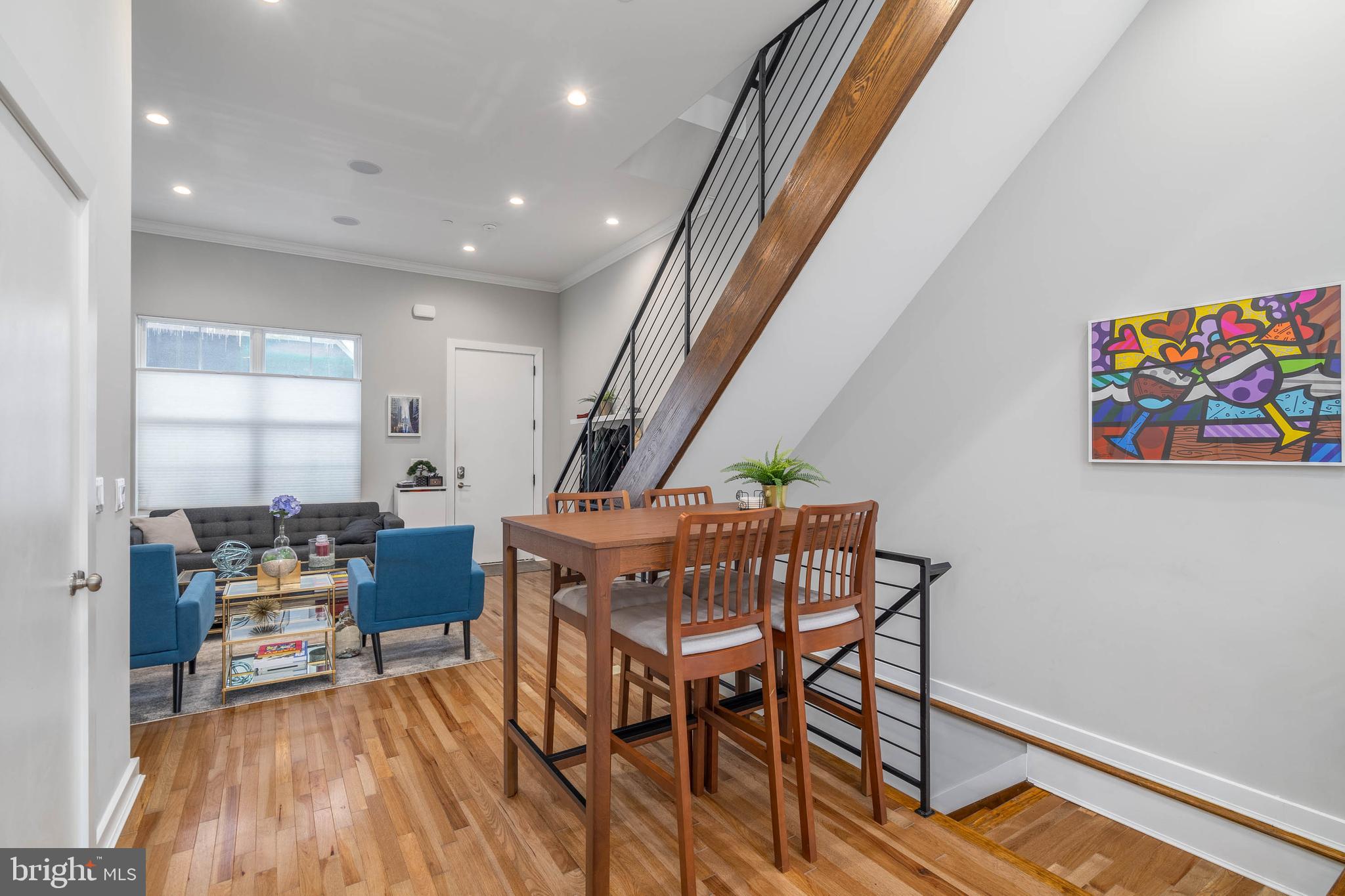 POINT BREEZE - Residential