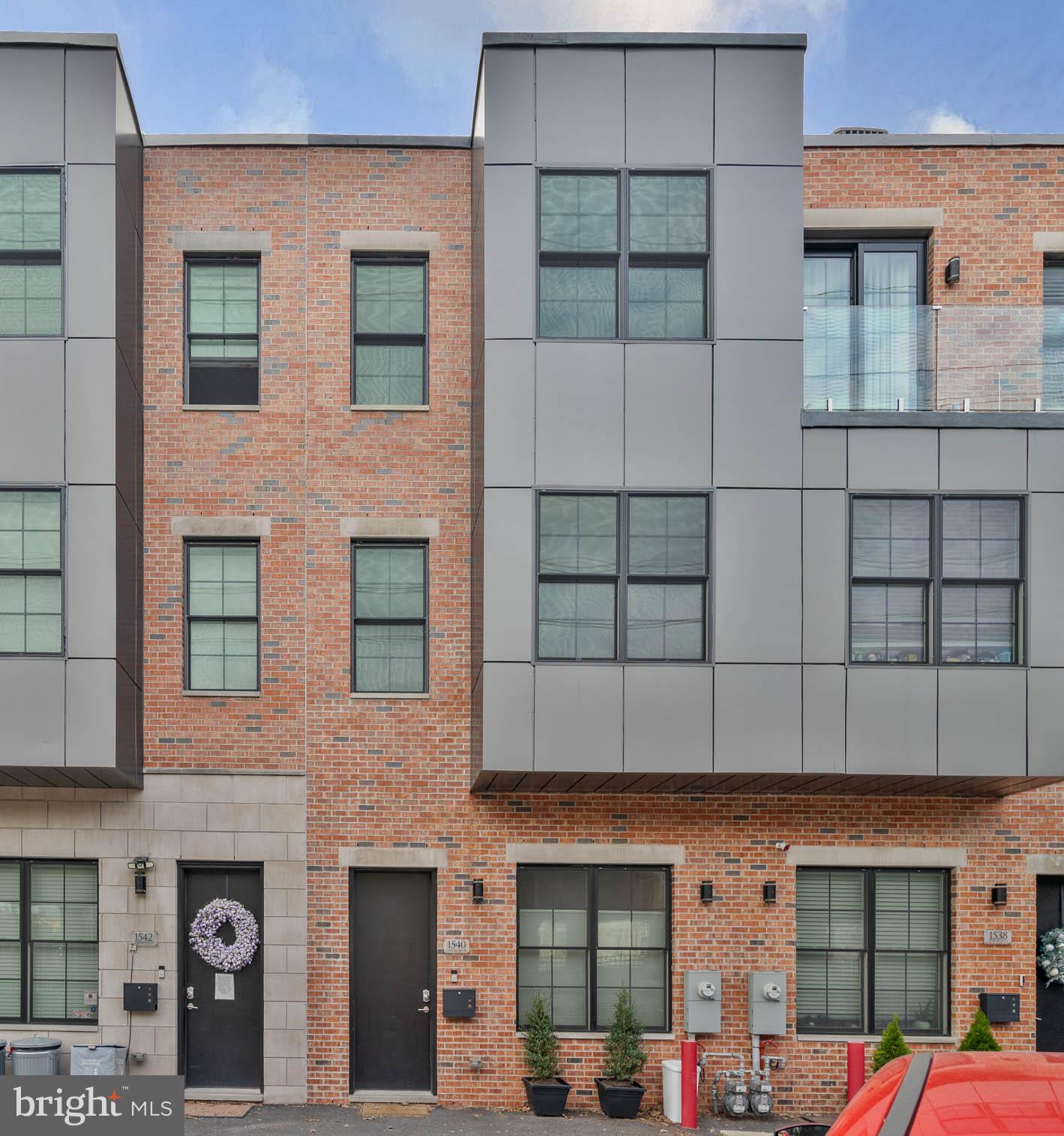POINT BREEZE - Residential