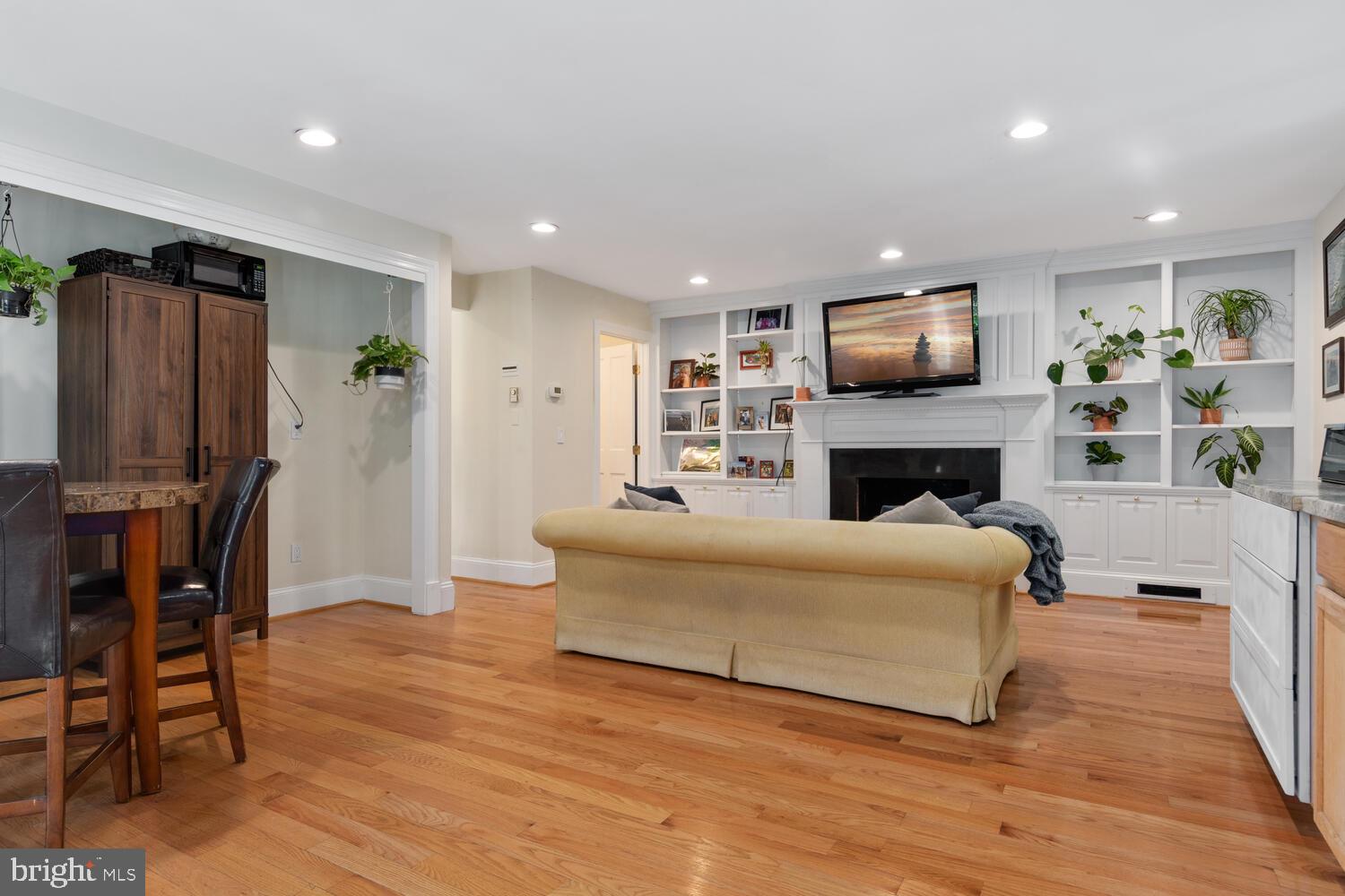 OXFORD - Residential