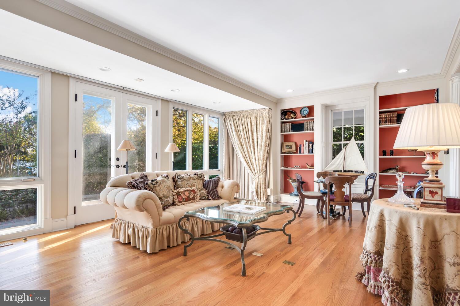 OXFORD - Residential