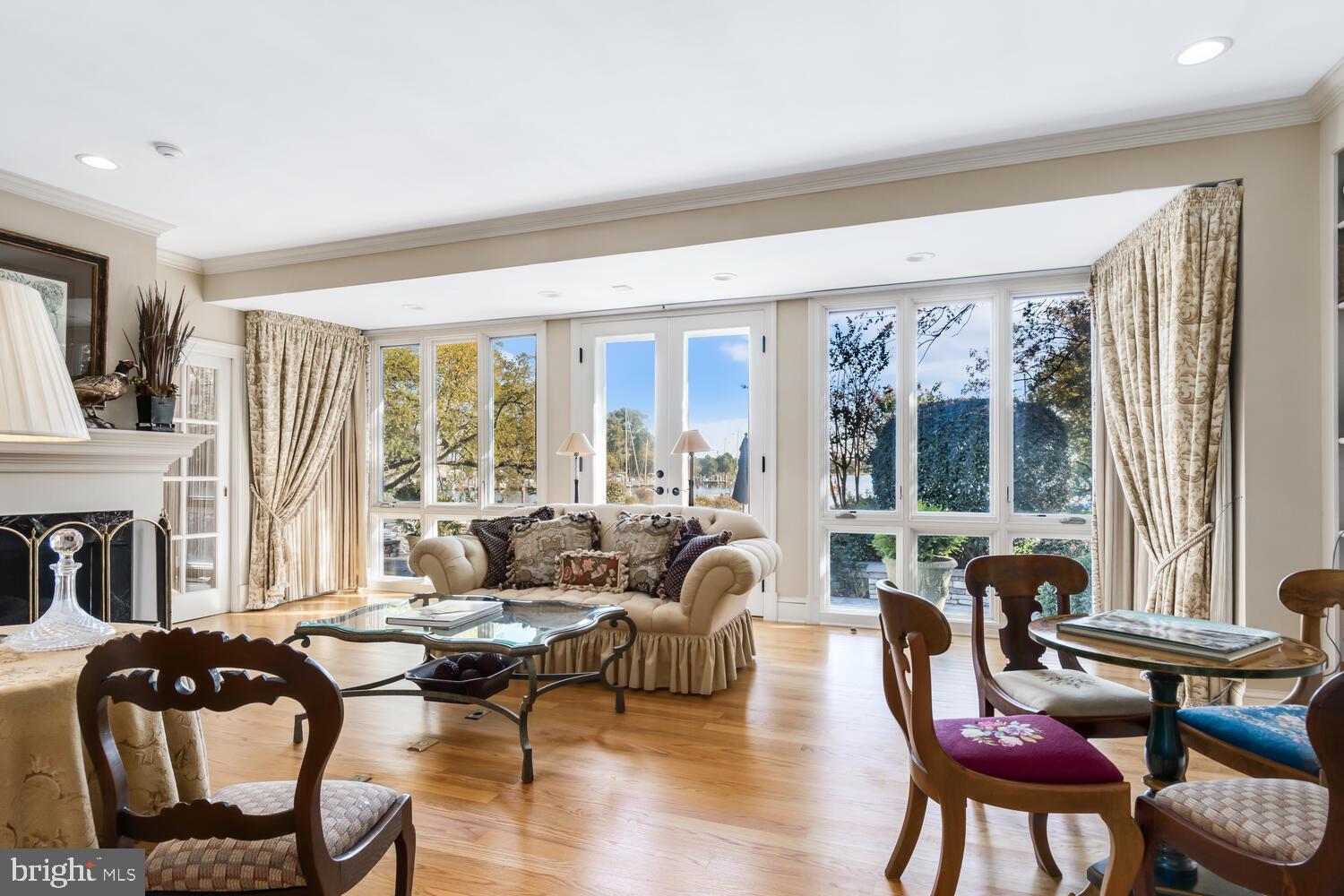 OXFORD - Residential