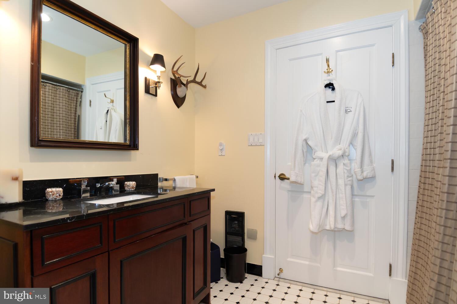 OXFORD - Residential